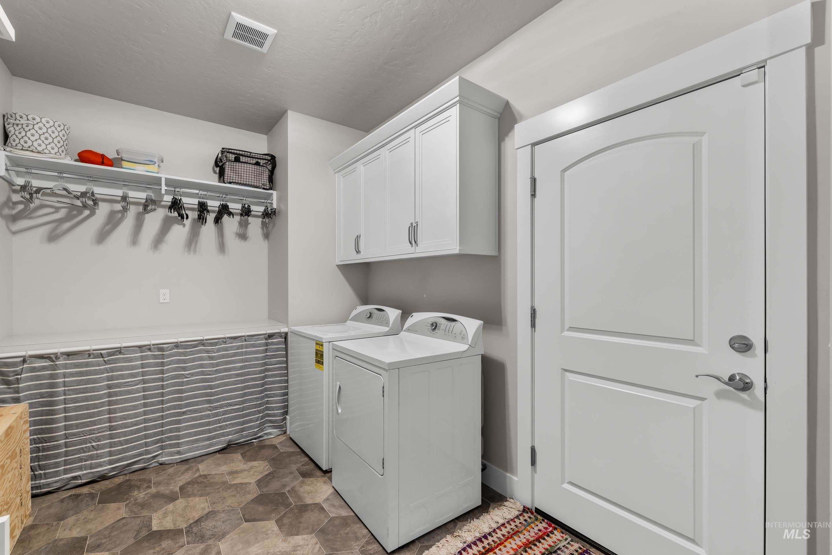 2694 E Copper Point St.