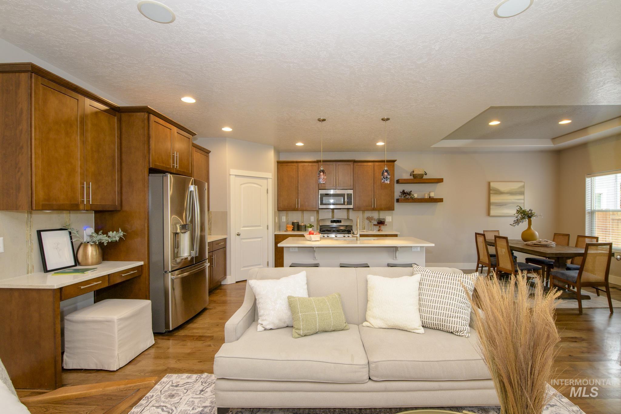 3515 W Bellomy Ln