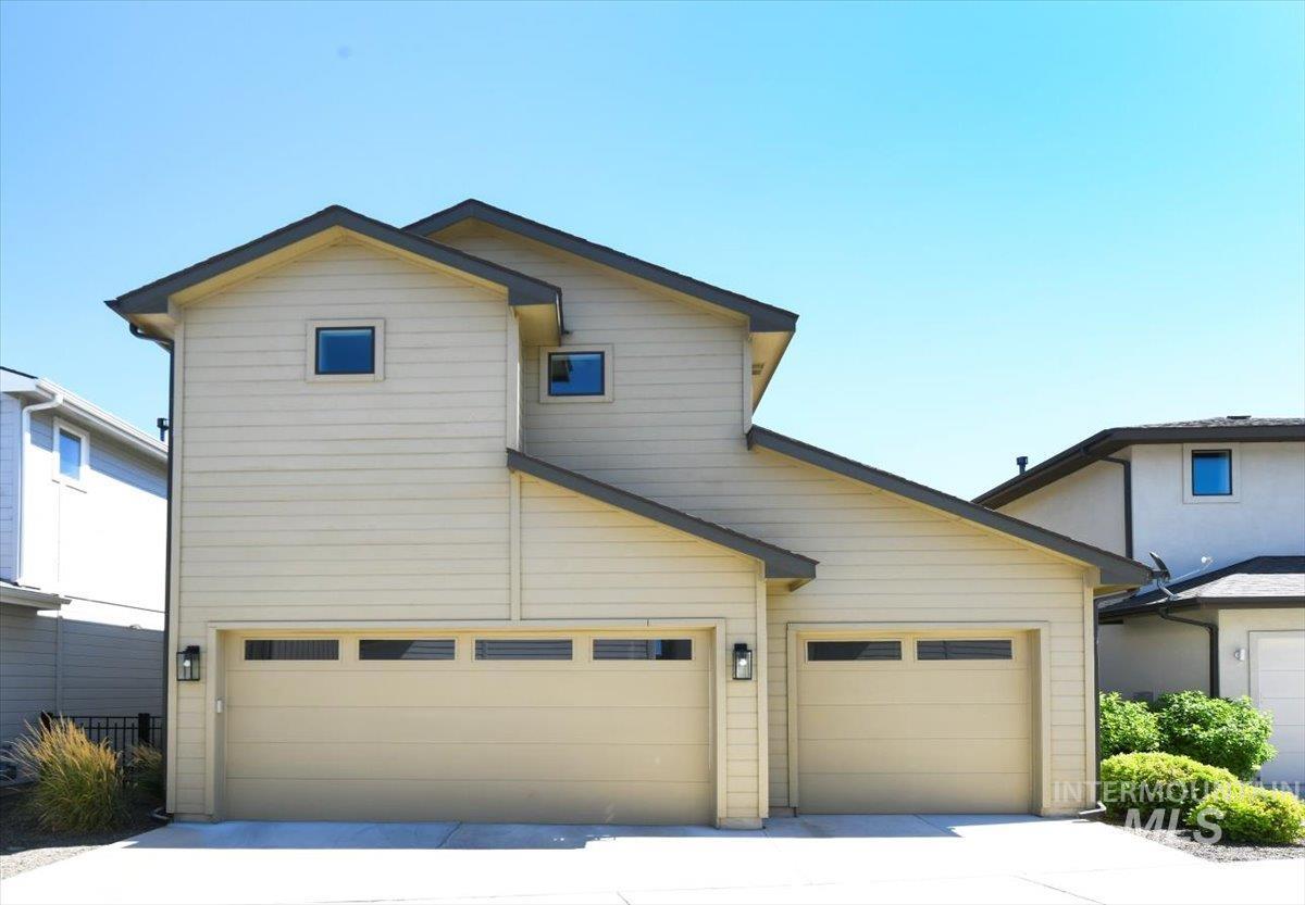 4373 E Rivernest Dr.