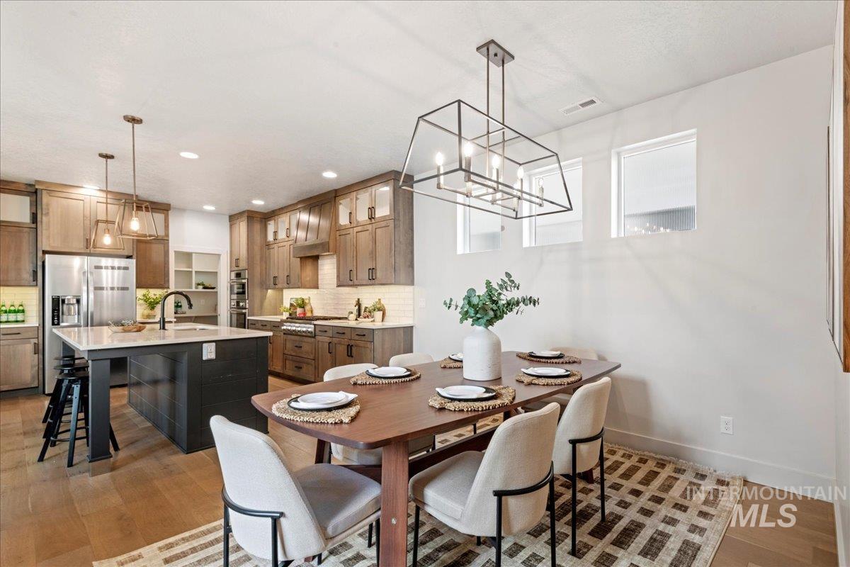 4373 E Rivernest Dr.