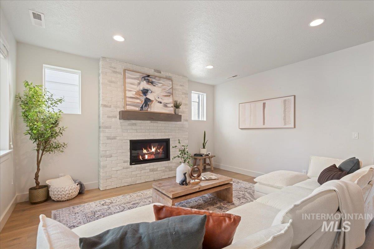 4373 E Rivernest Dr.