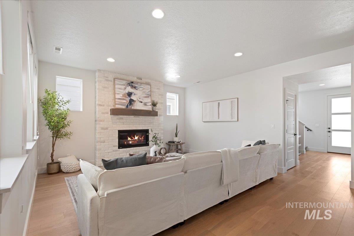 4373 E Rivernest Dr.