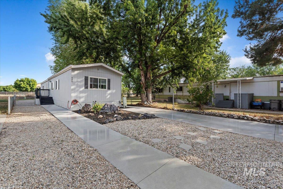 551 Silver City Dr