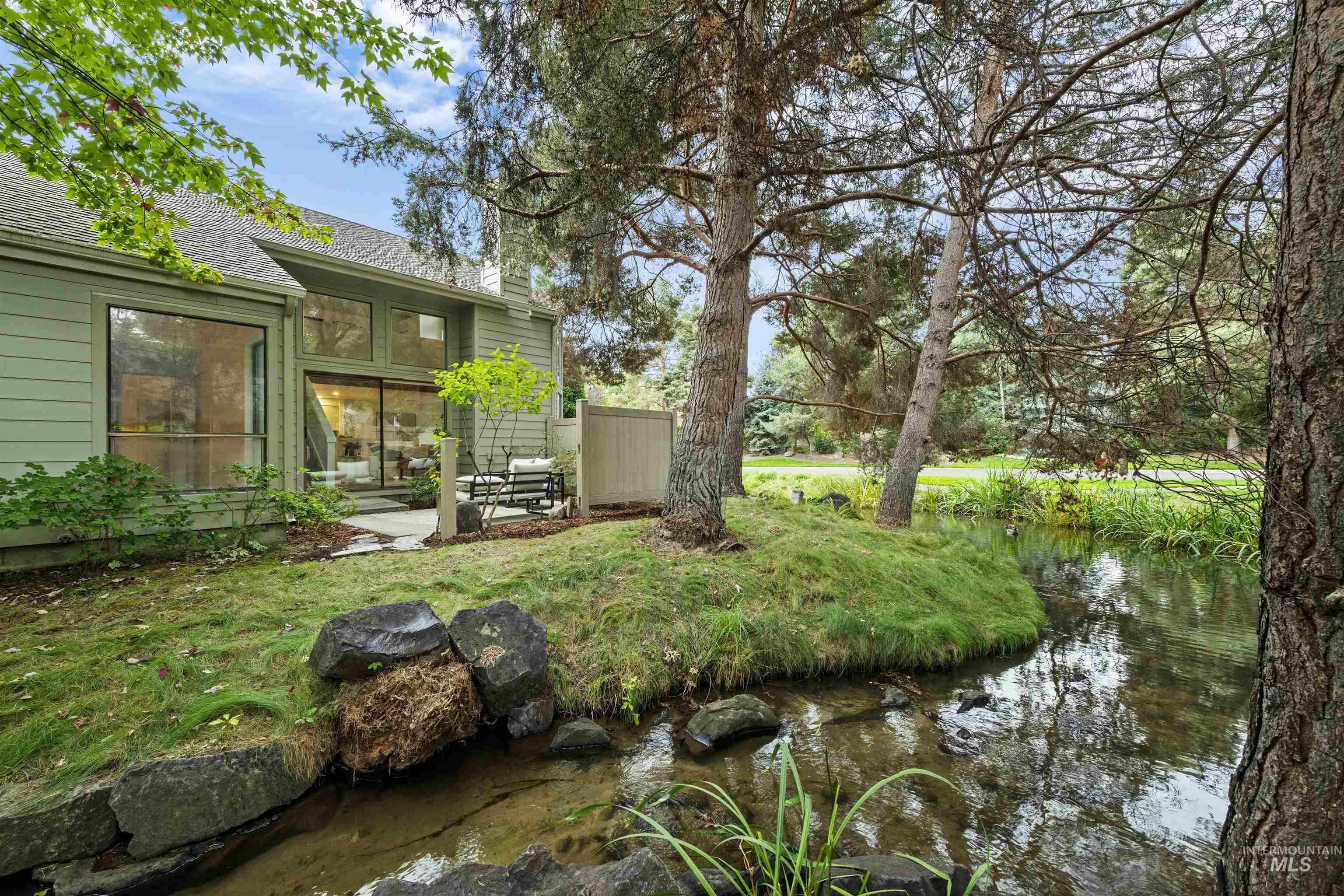 1993 S. Wood Duck Lane