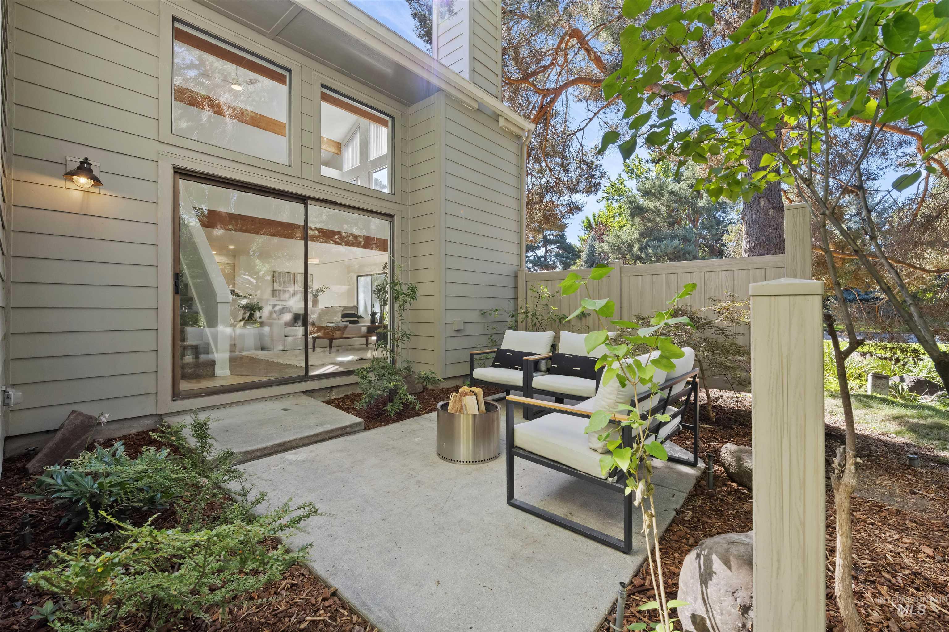 1993 S. Wood Duck Lane