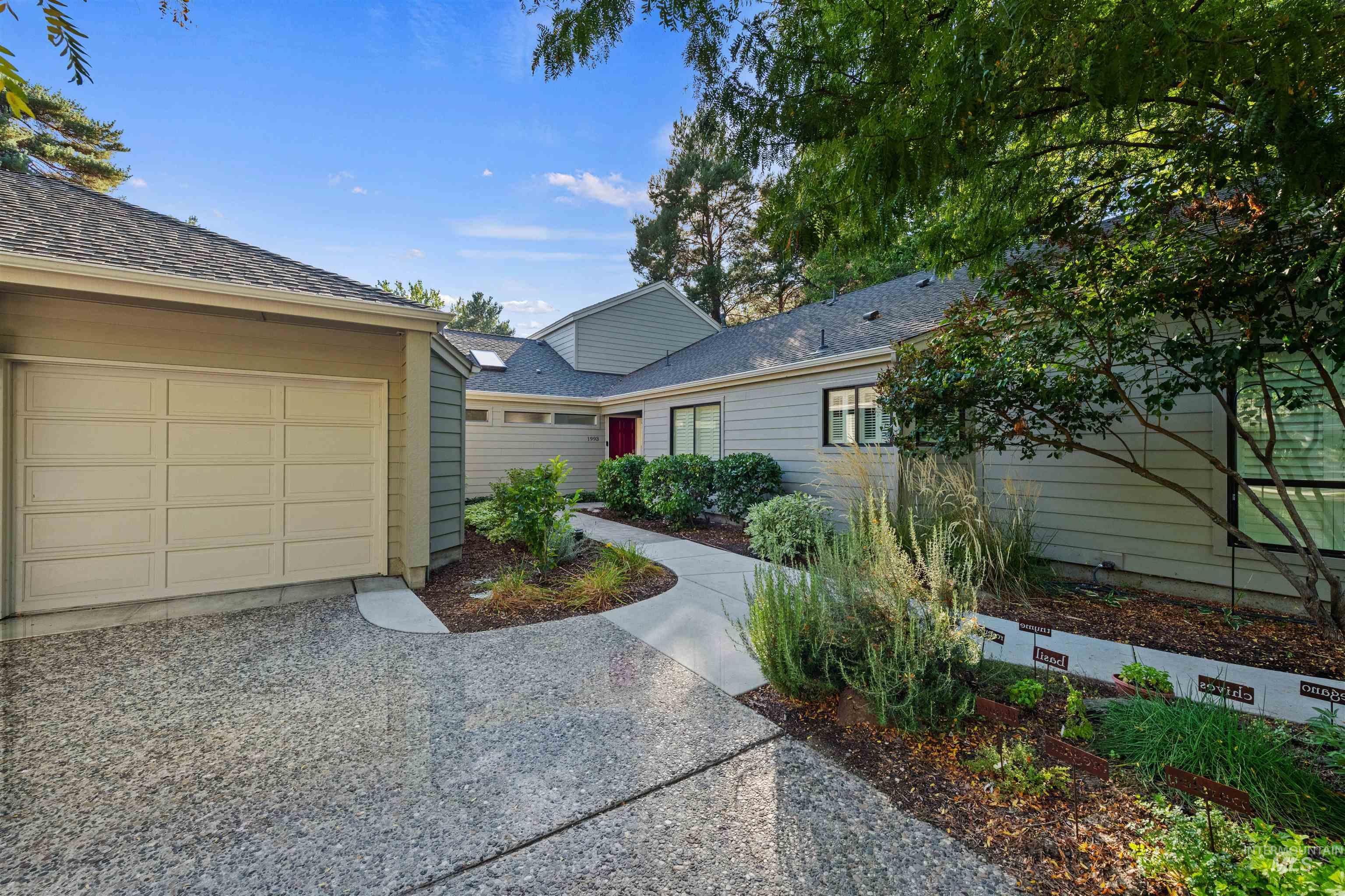 1993 S. Wood Duck Lane