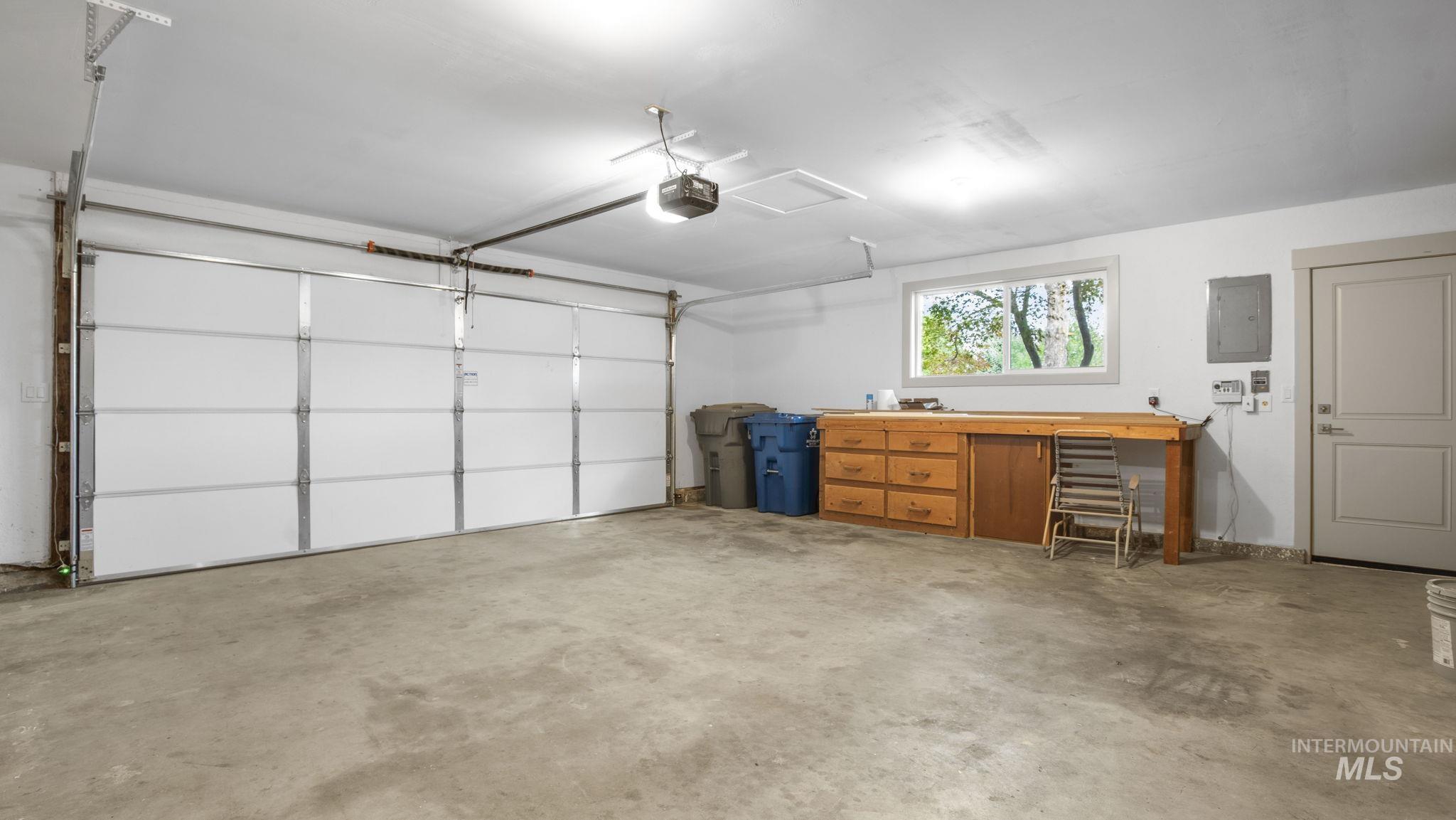 507 W Dewey Ln.