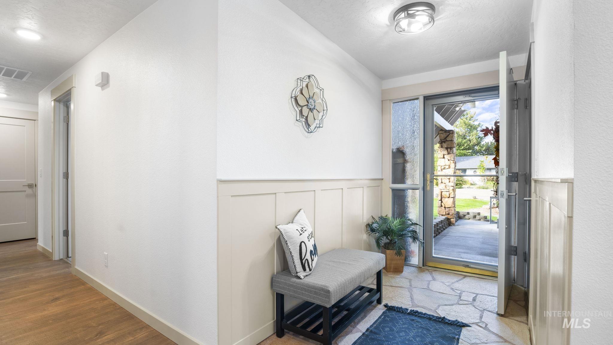 507 W Dewey Ln.
