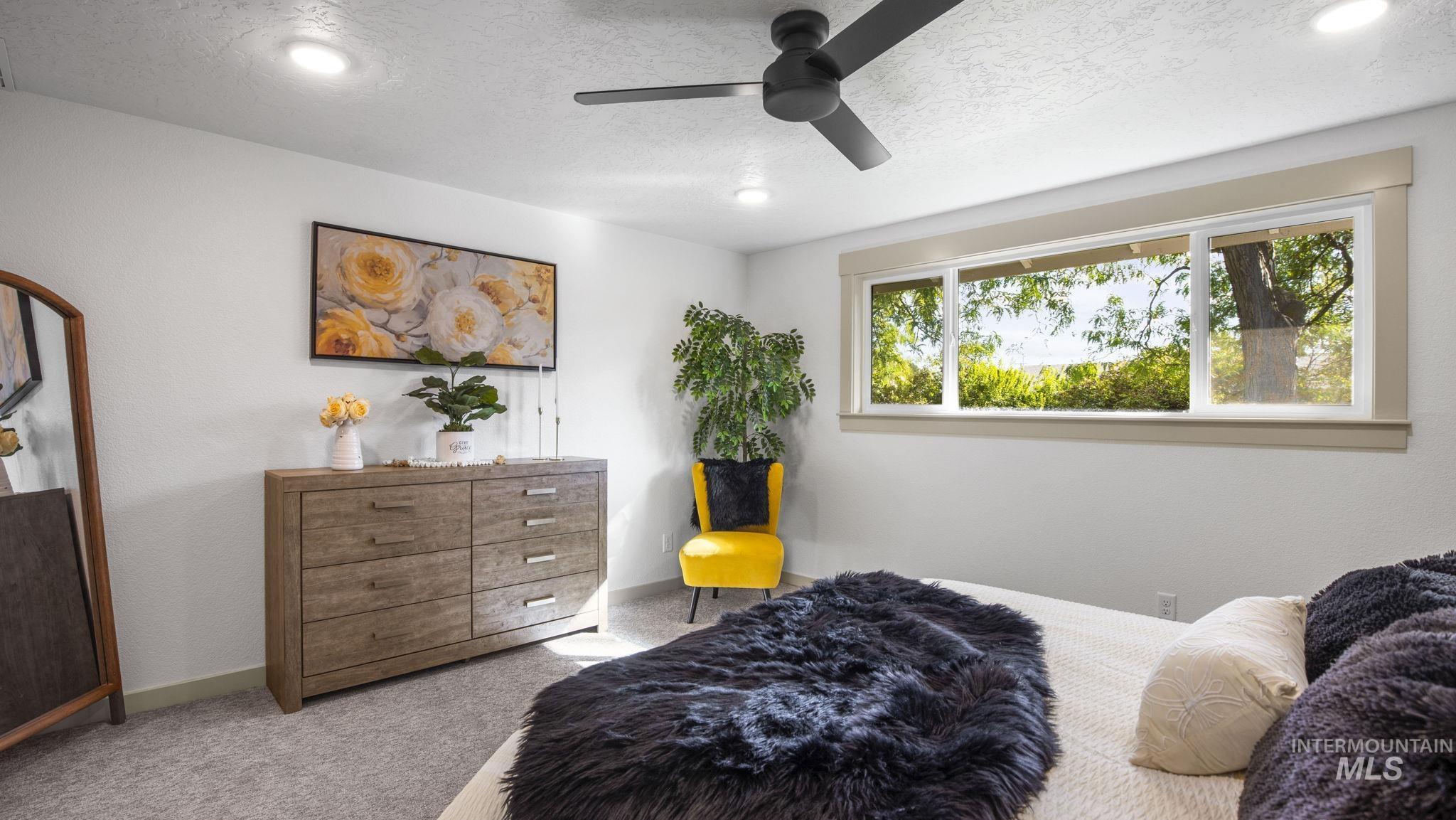 507 W Dewey Ln.