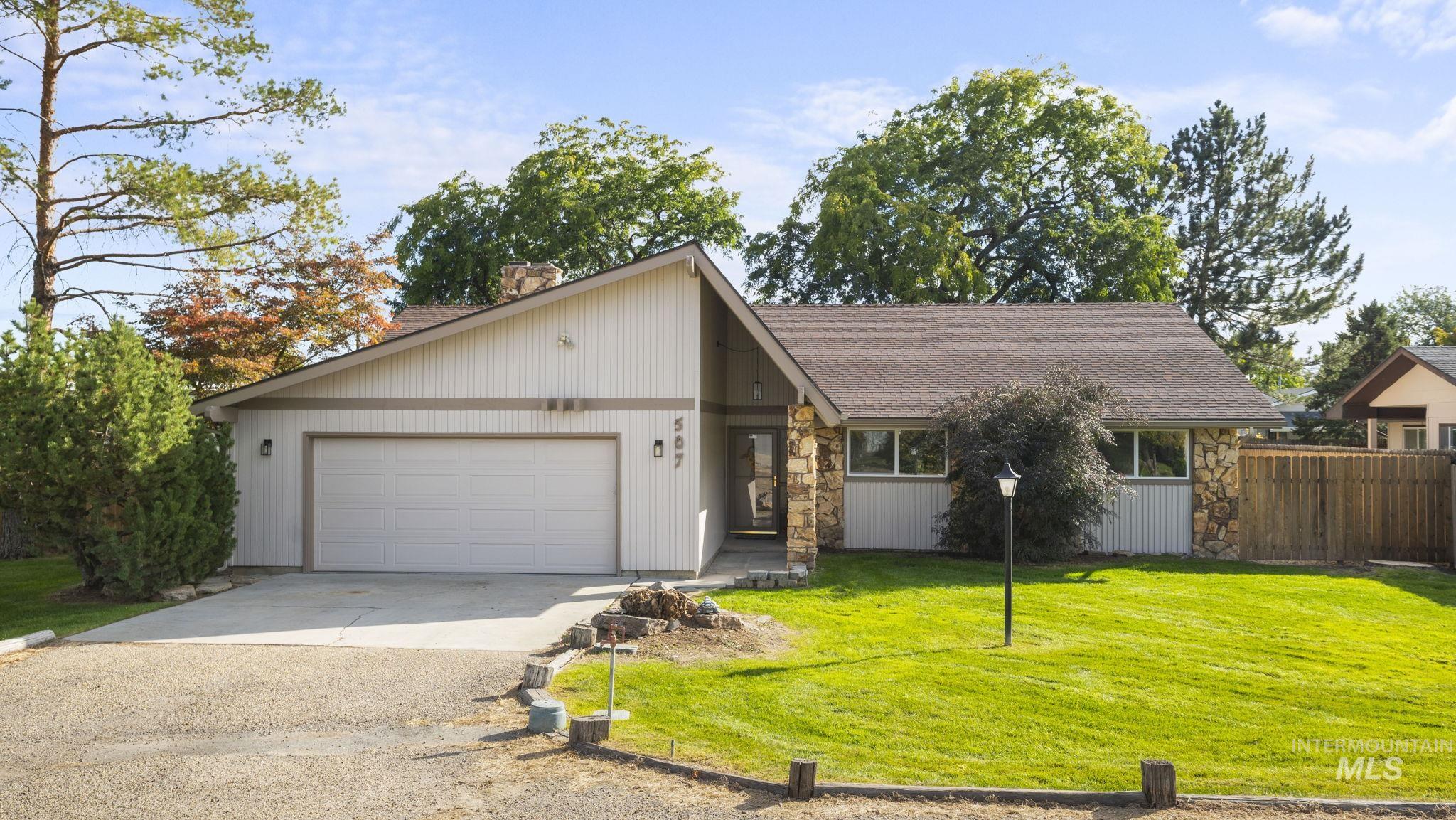 507 W Dewey Ln.