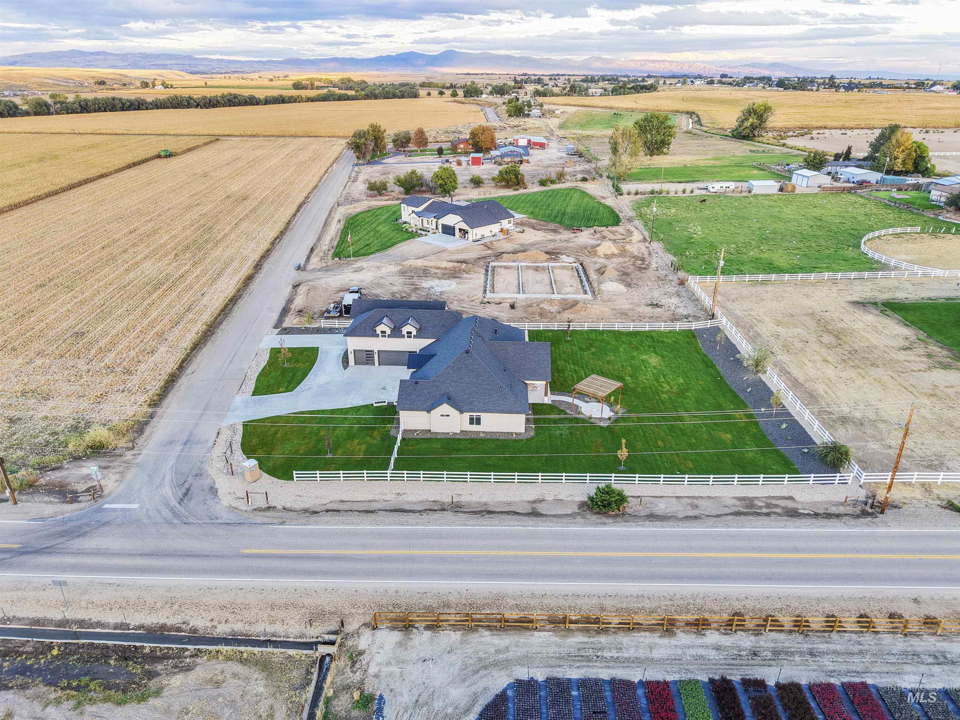 8991 Edna Lane