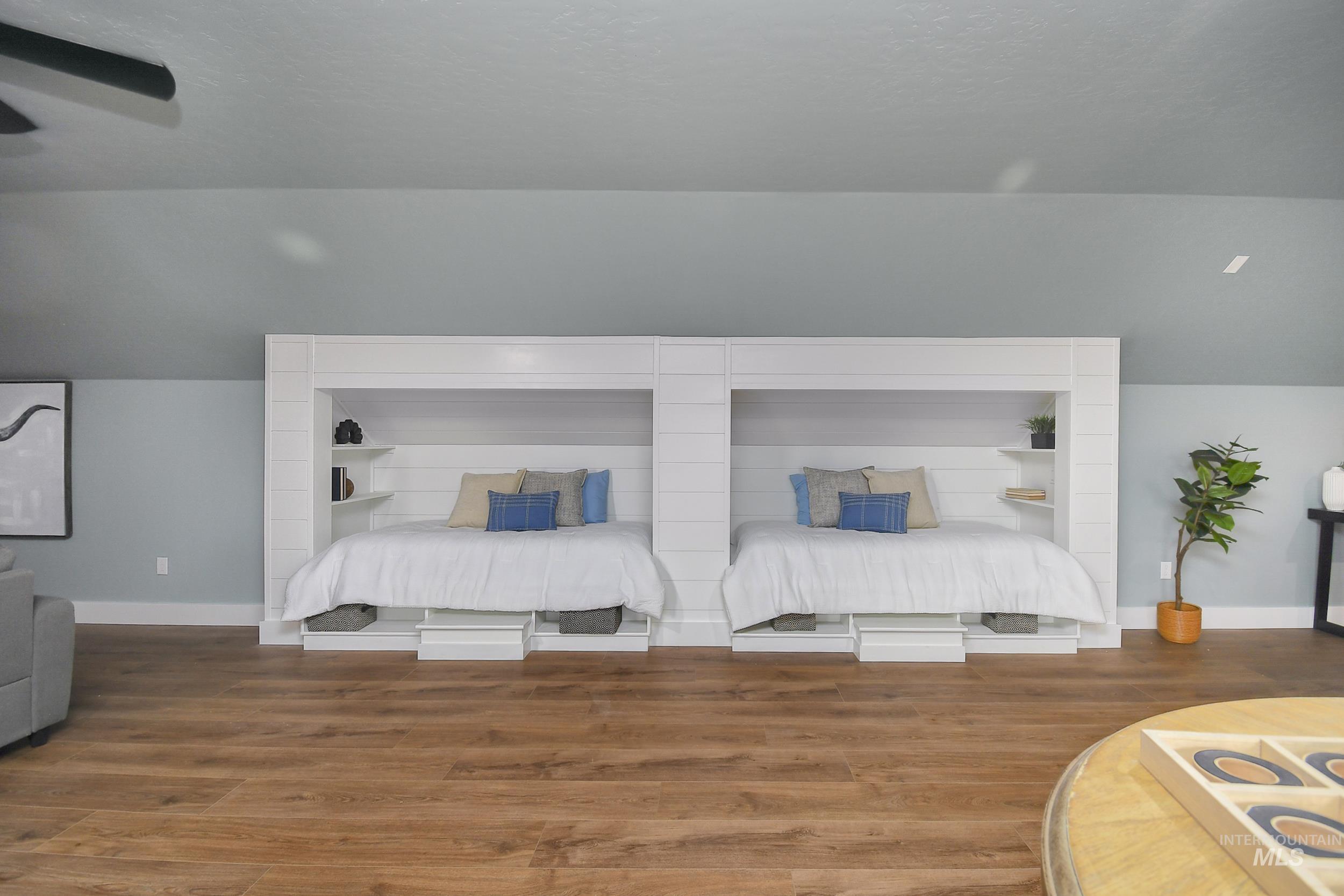 8991 Edna Lane