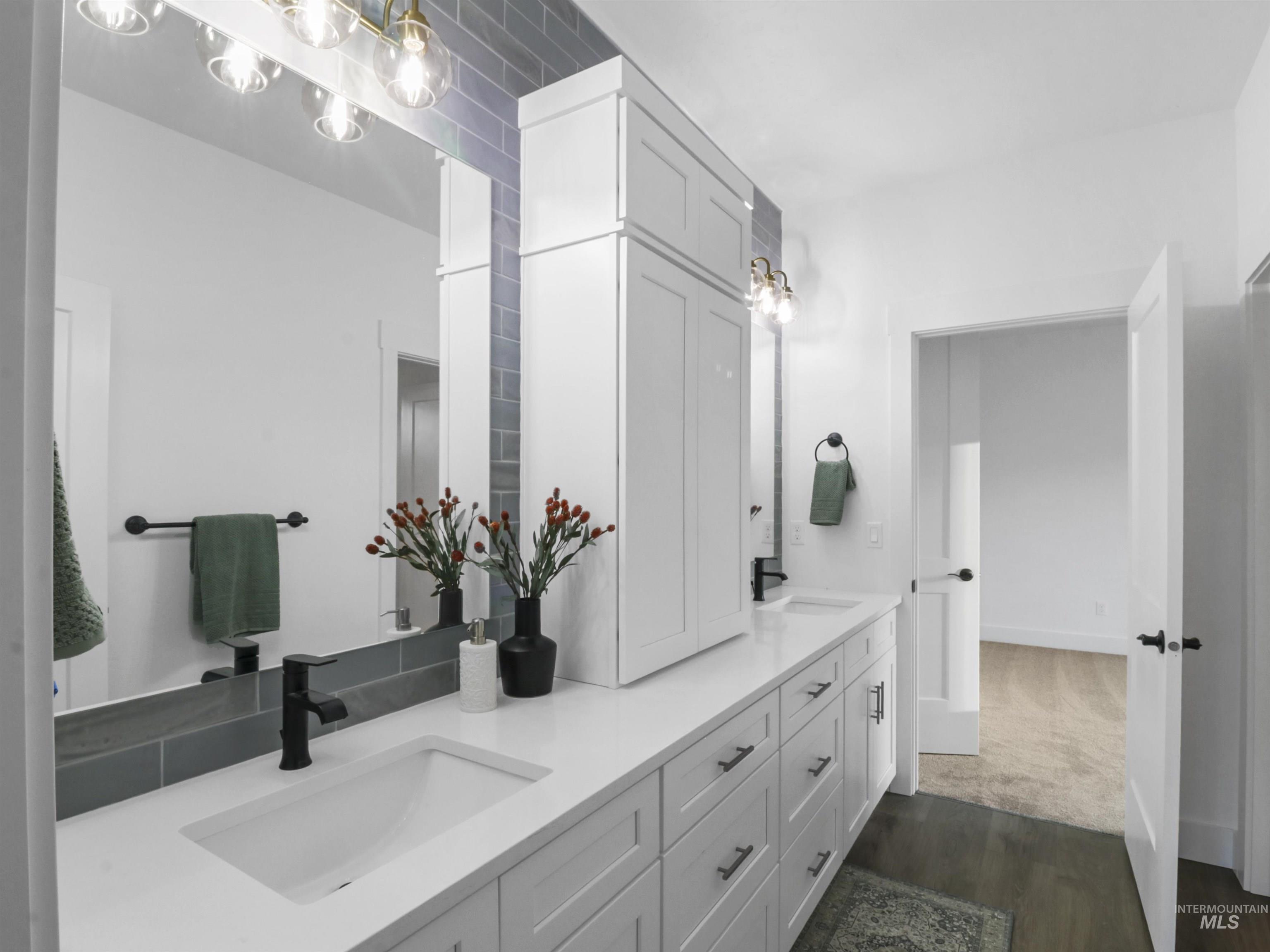 8991 Edna Lane
