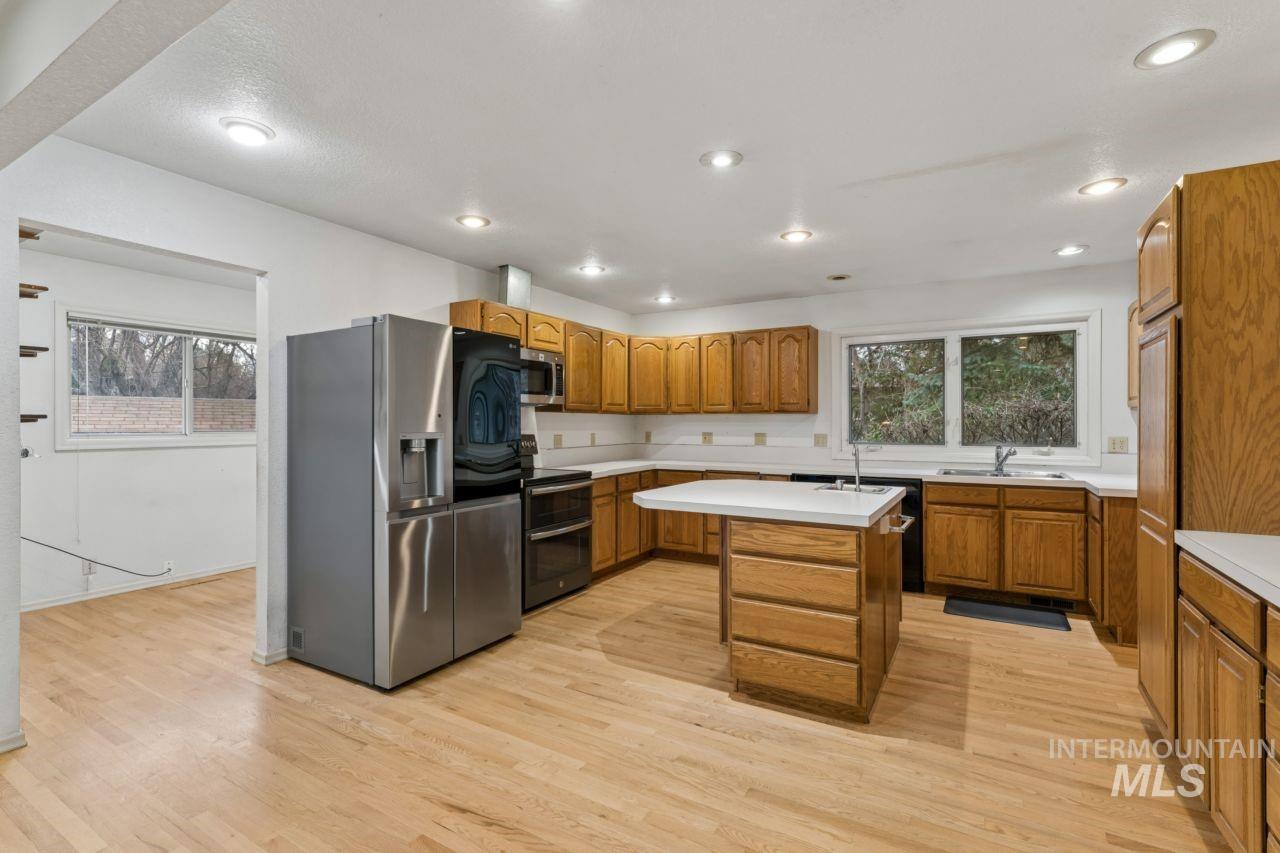 6419 W Randolph Drive