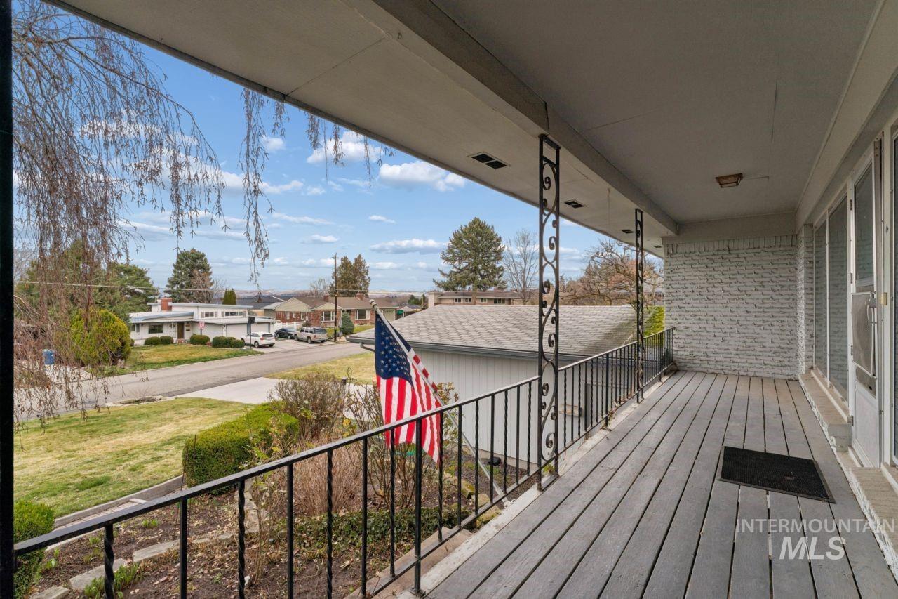 6419 W Randolph Drive