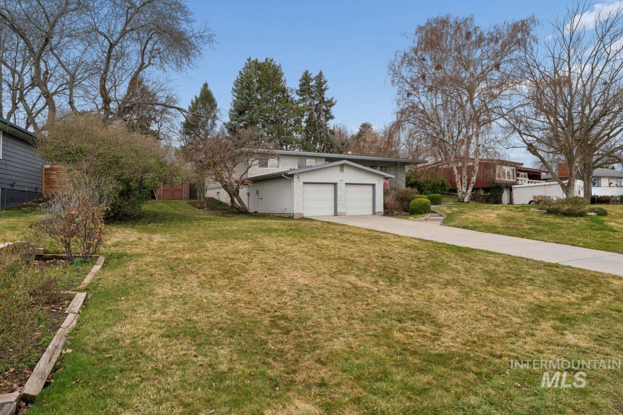 6419 W Randolph Drive