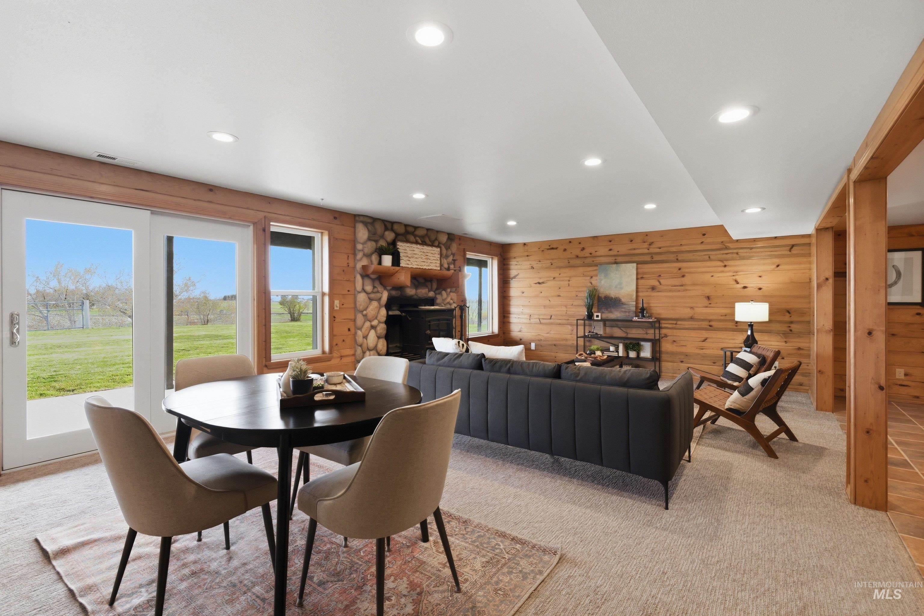 10261 Turner Dr