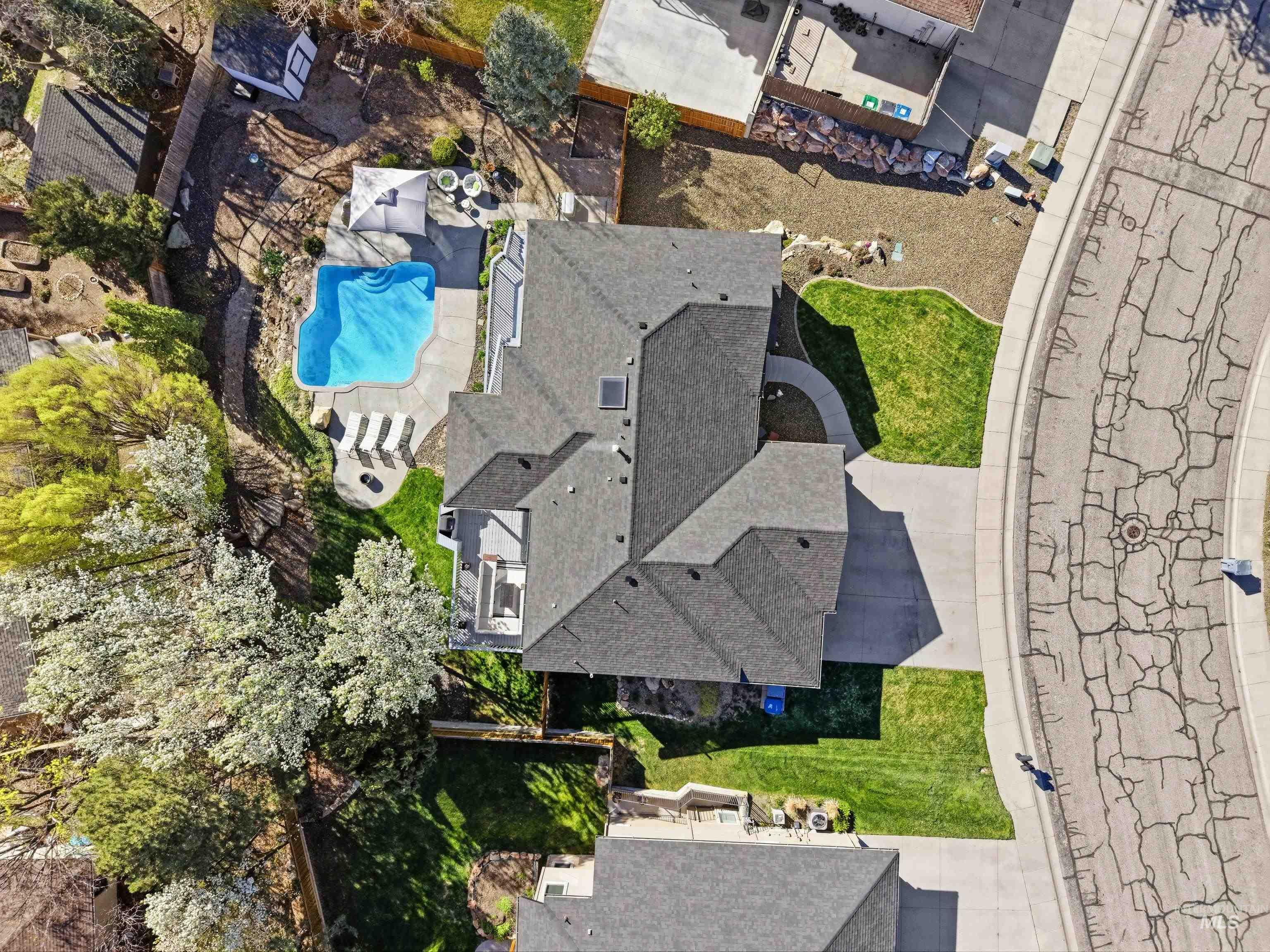 3335 E Red Stone Drive