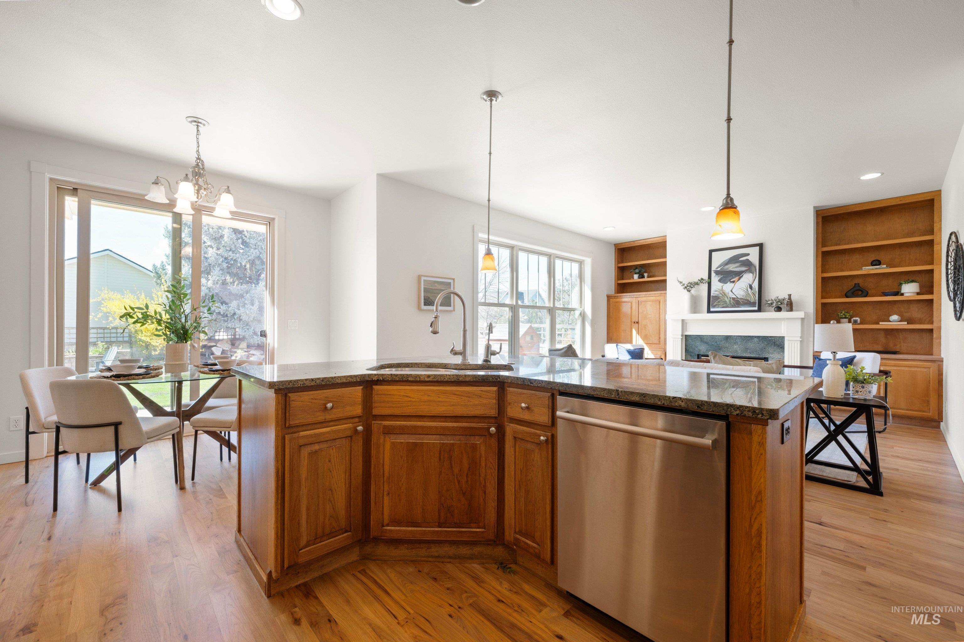 13463 N 3rd Ave.