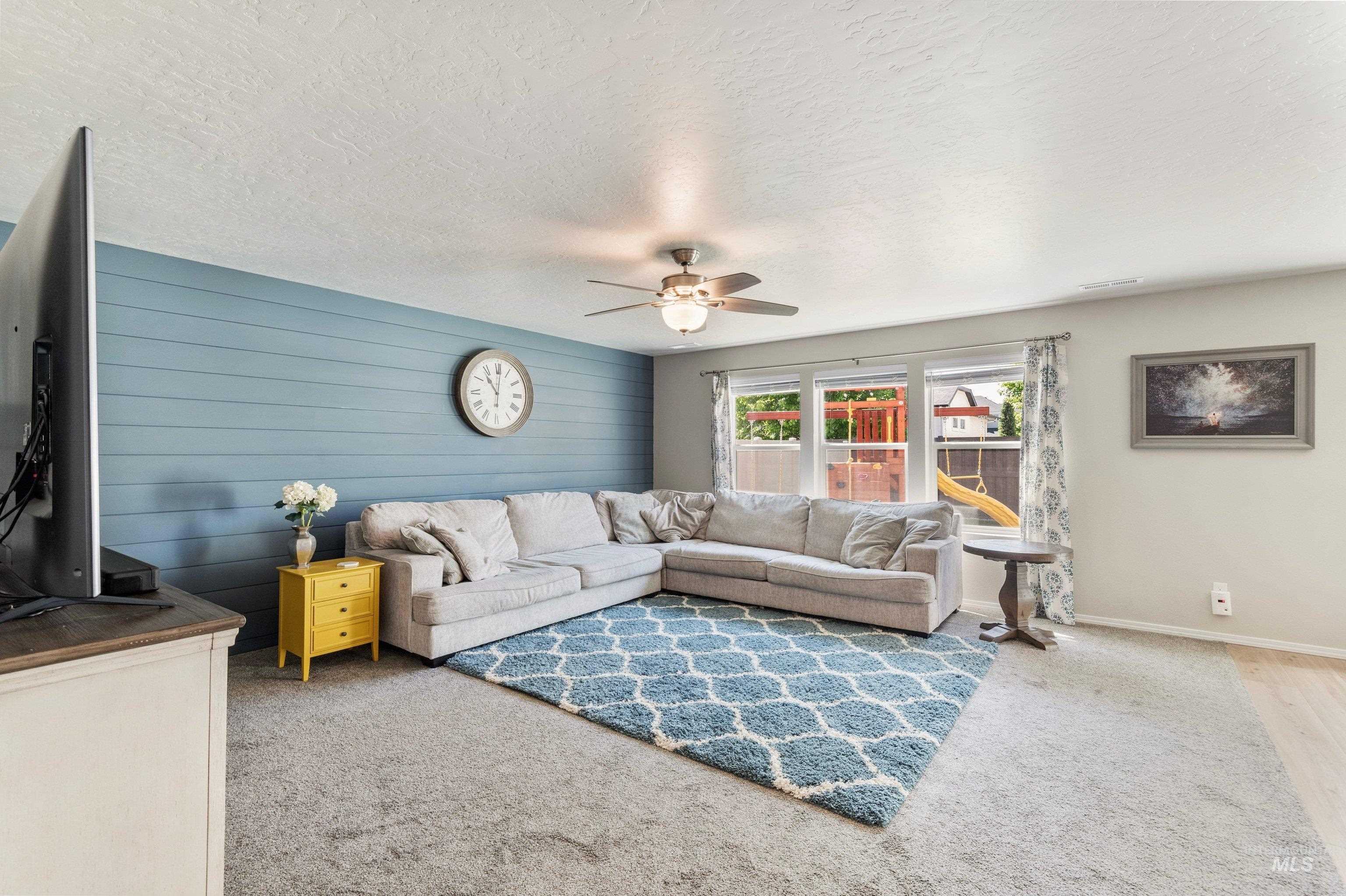 4379 W Sunny Cove St