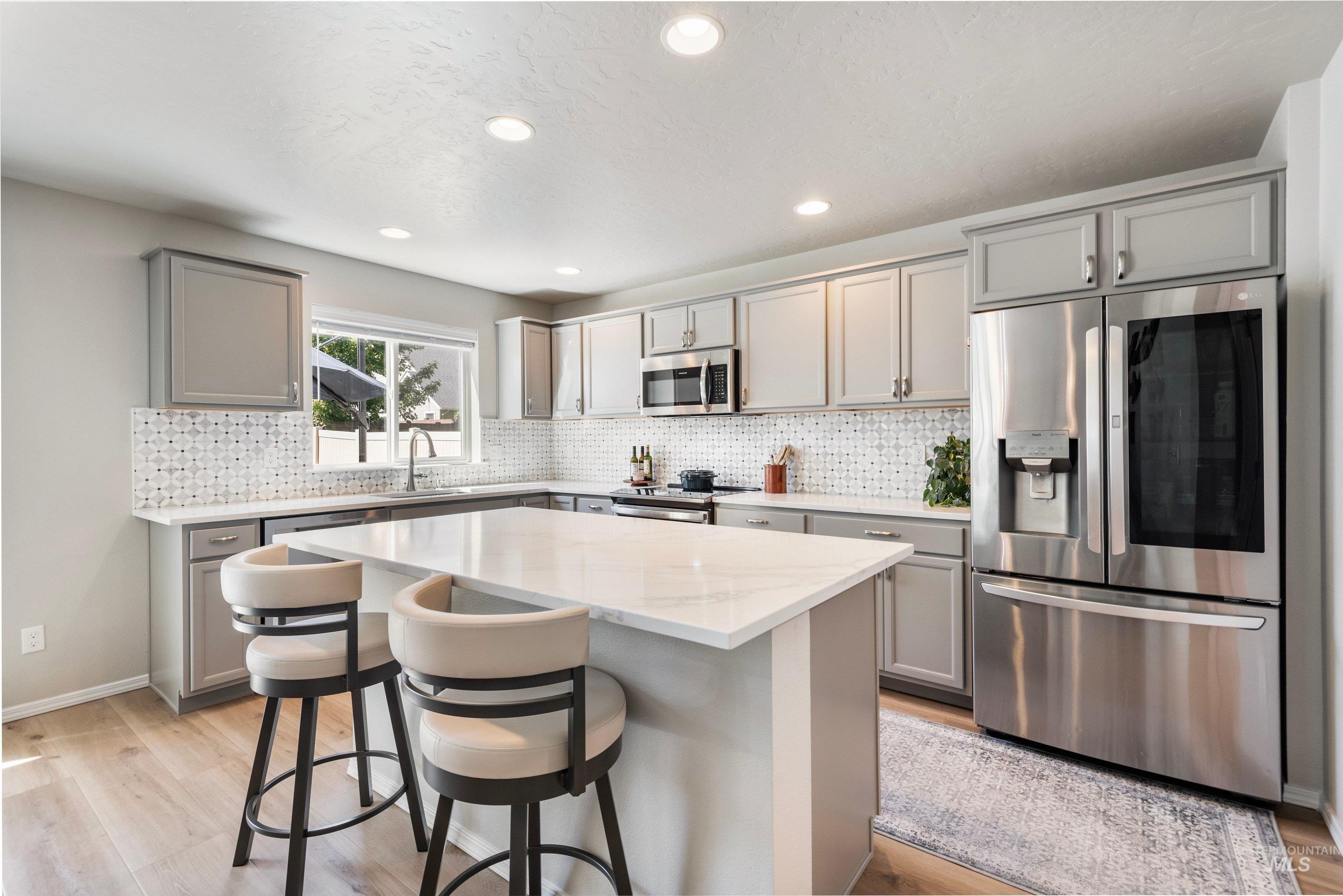 4379 W Sunny Cove St