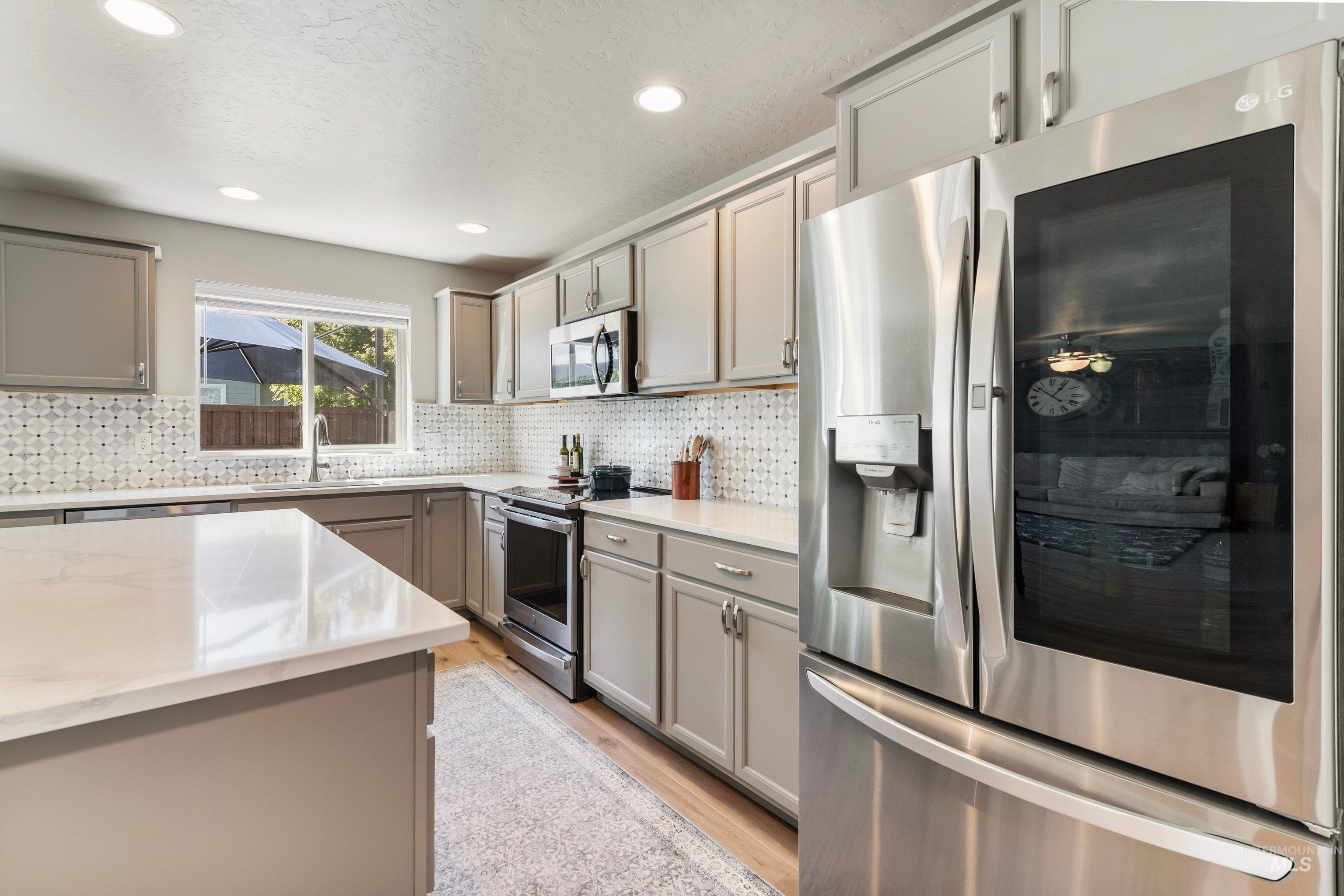 4379 W Sunny Cove St