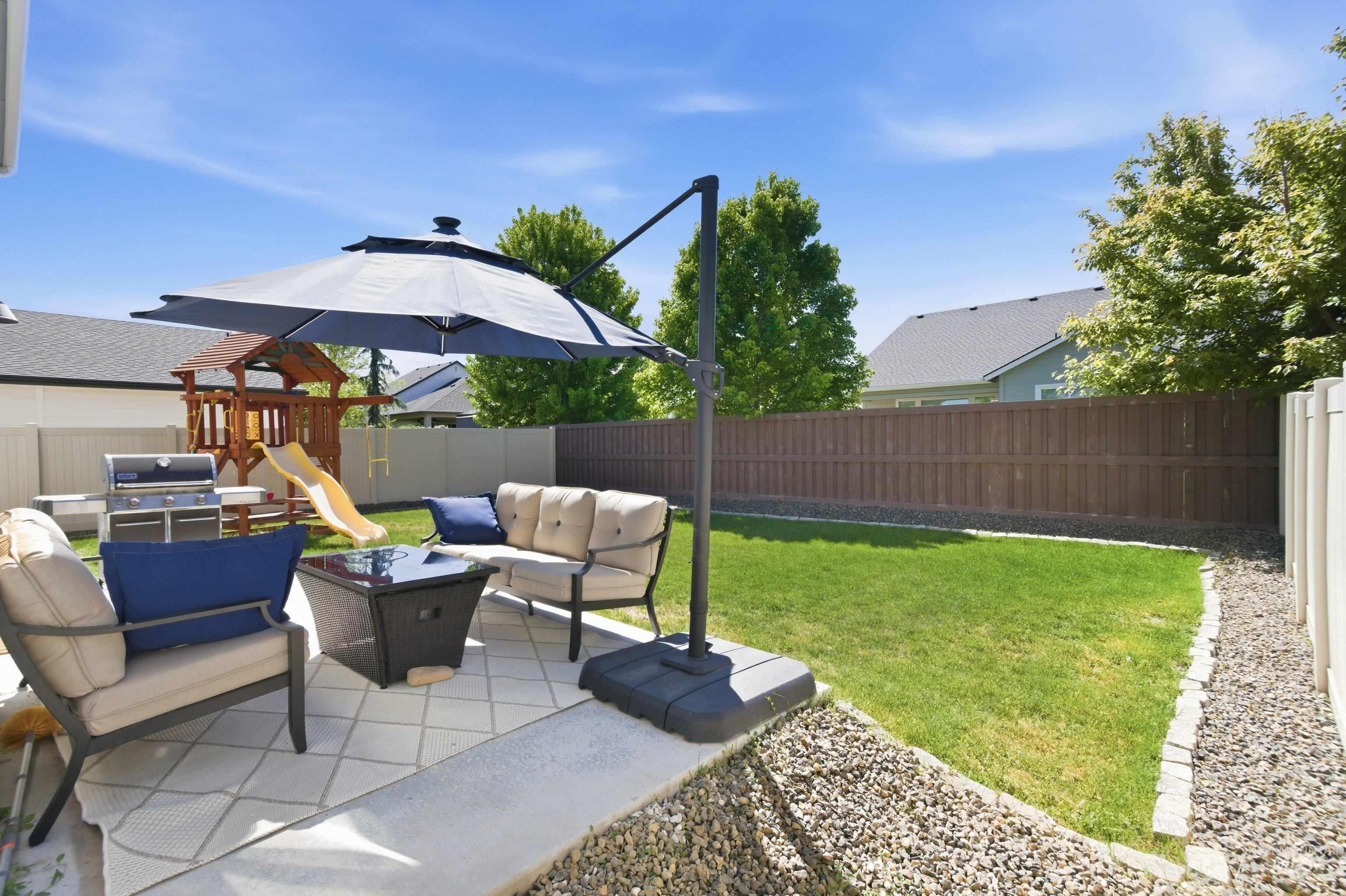 4379 W Sunny Cove St