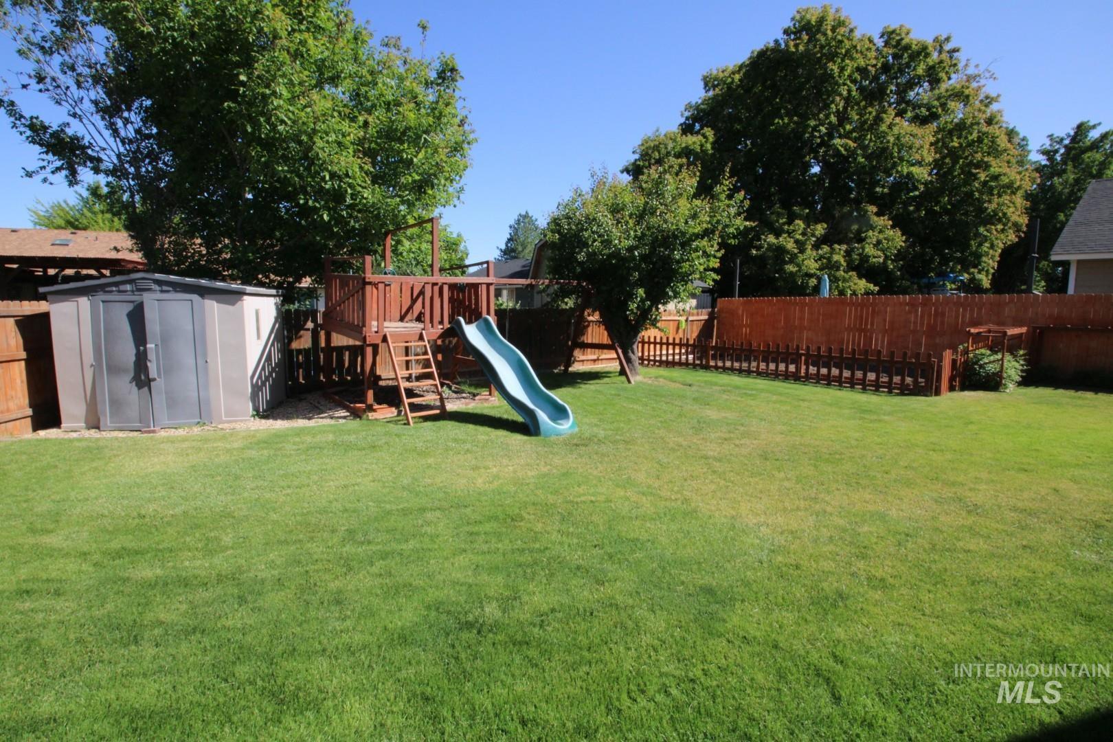 2450 W Santa Clara Dr