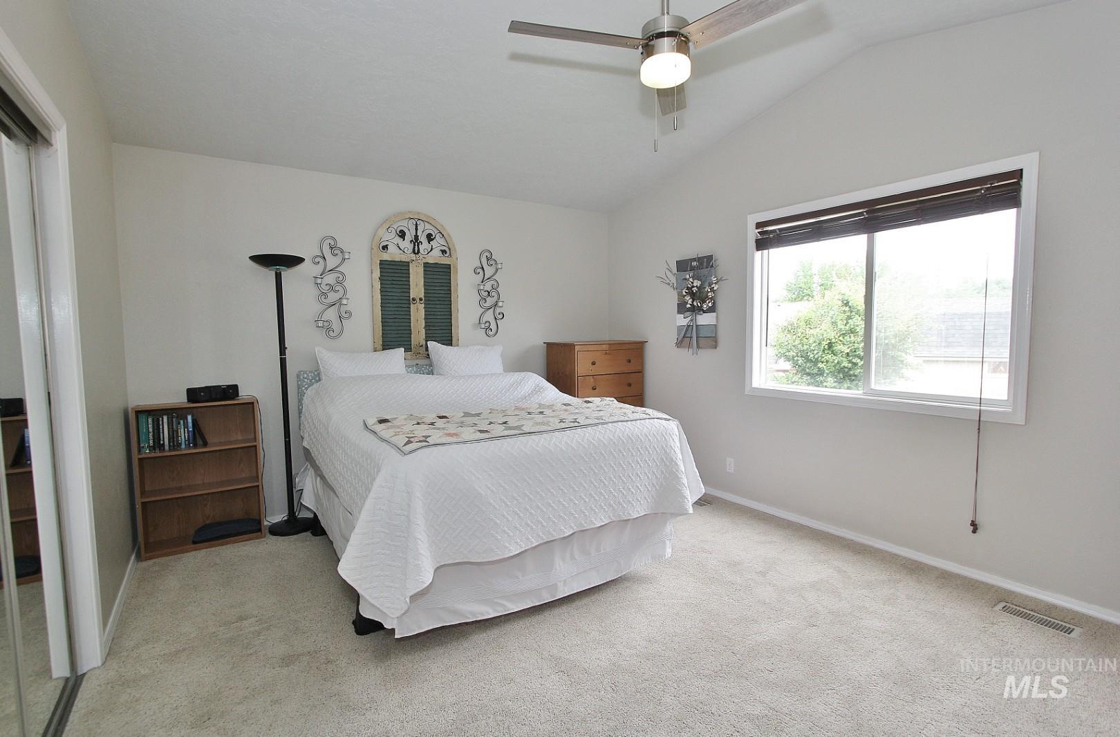 2450 W Santa Clara Dr