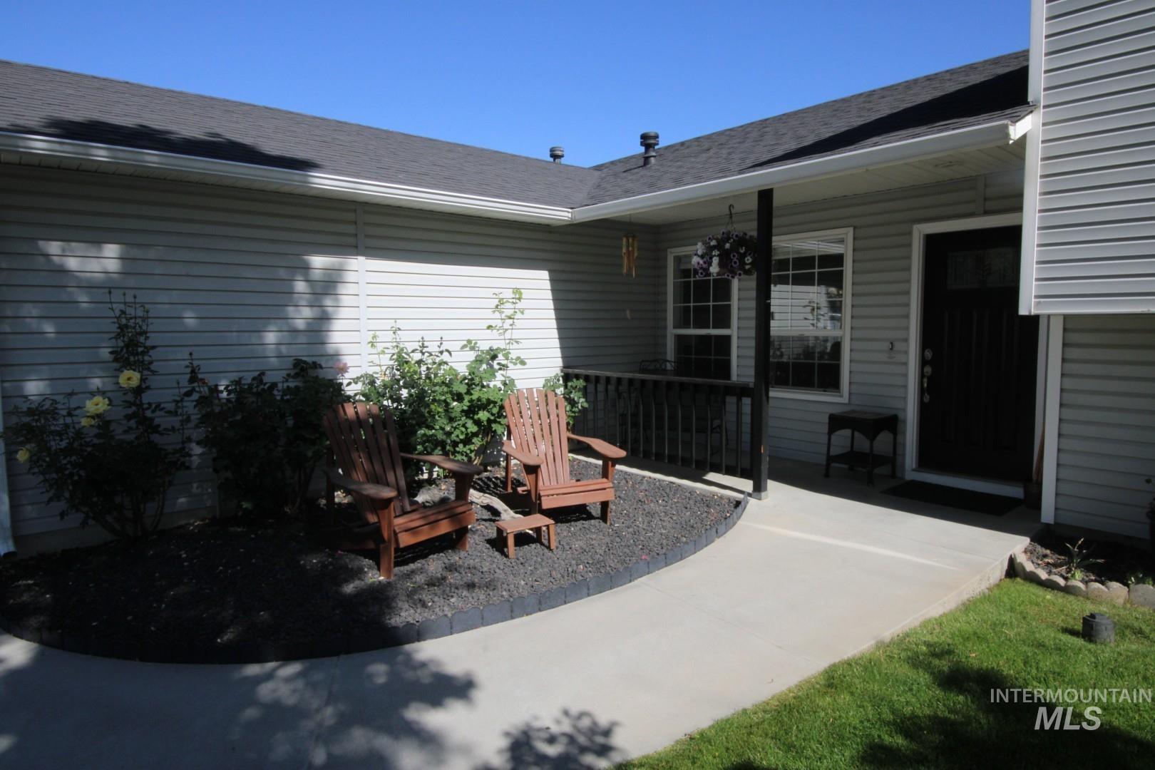 2450 W Santa Clara Dr