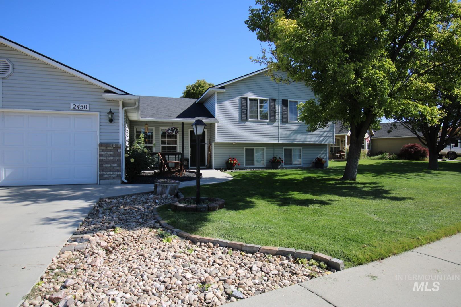 2450 W Santa Clara Dr