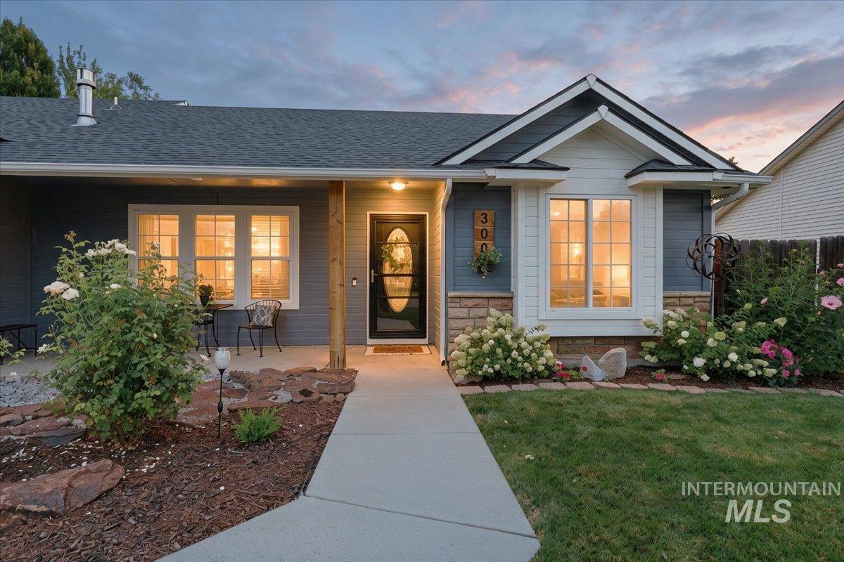 300 W Sedgewick