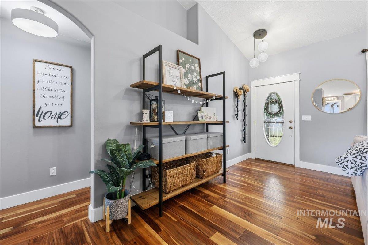 300 W Sedgewick