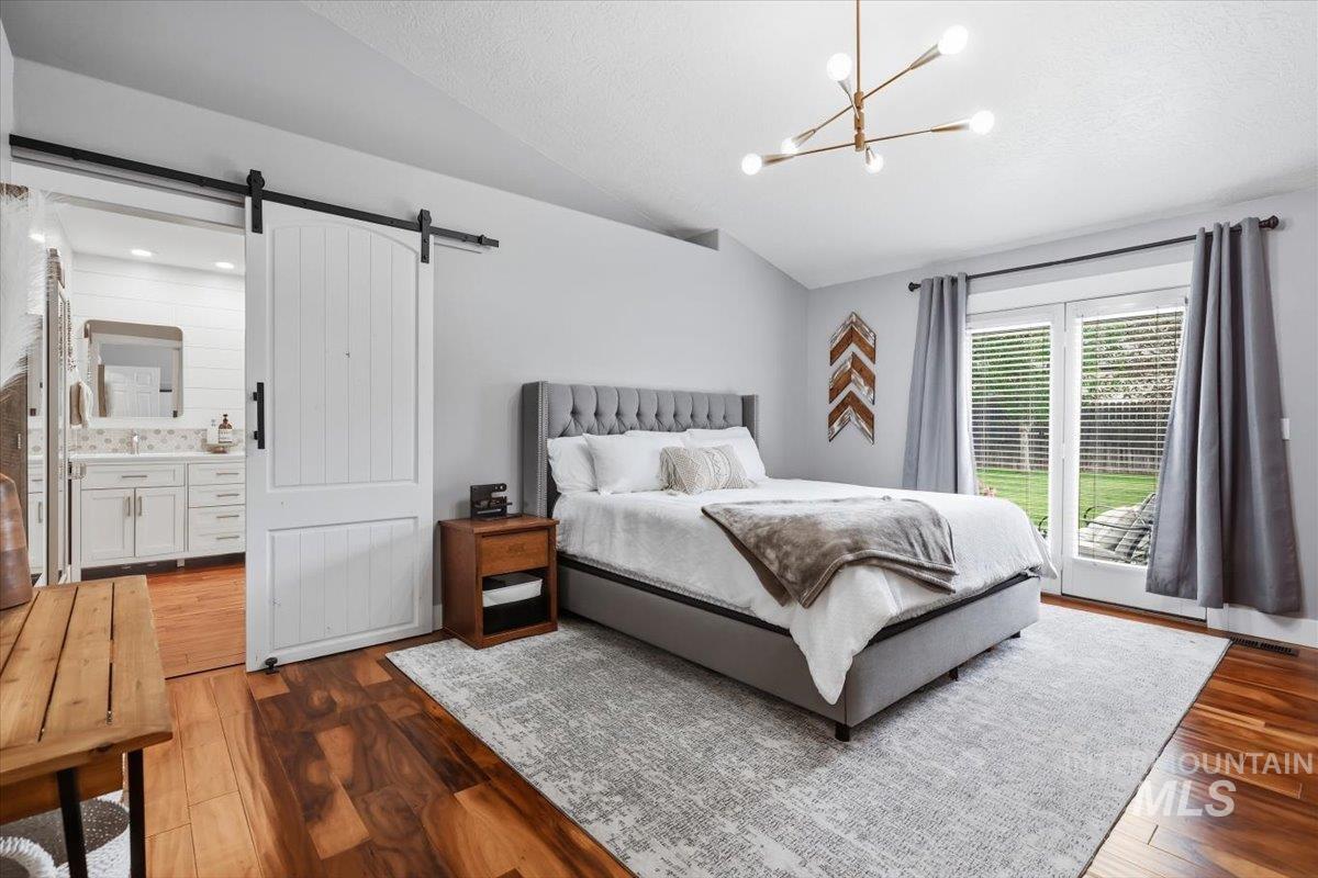300 W Sedgewick