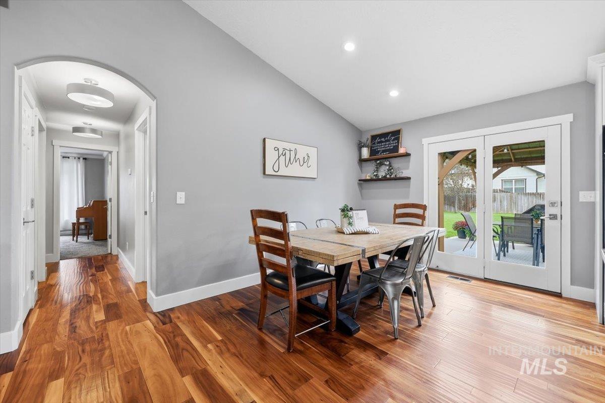 300 W Sedgewick