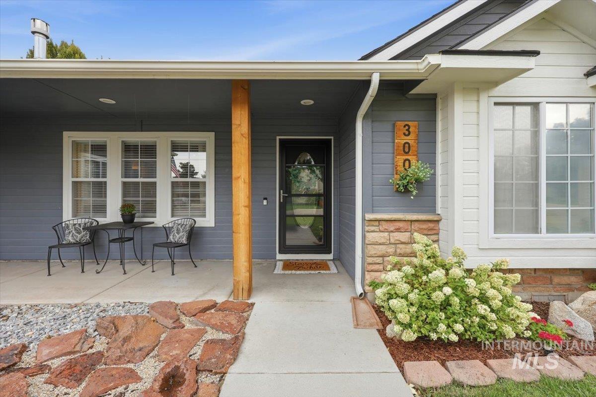 300 W Sedgewick