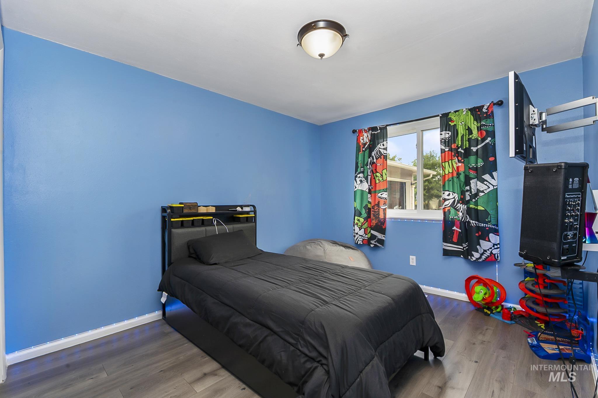 2105 NW 12th St