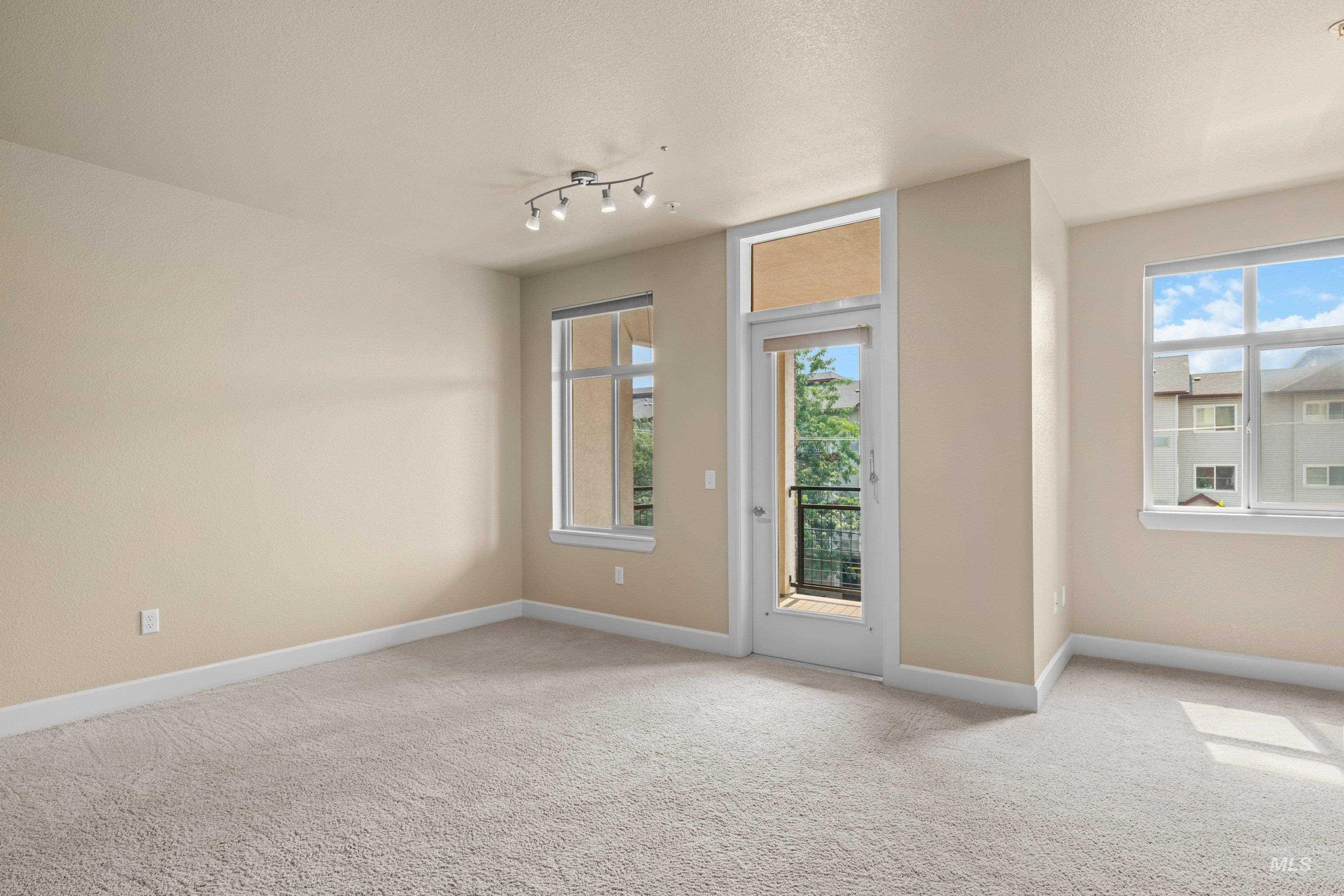 412 S 13th St Unit: #312