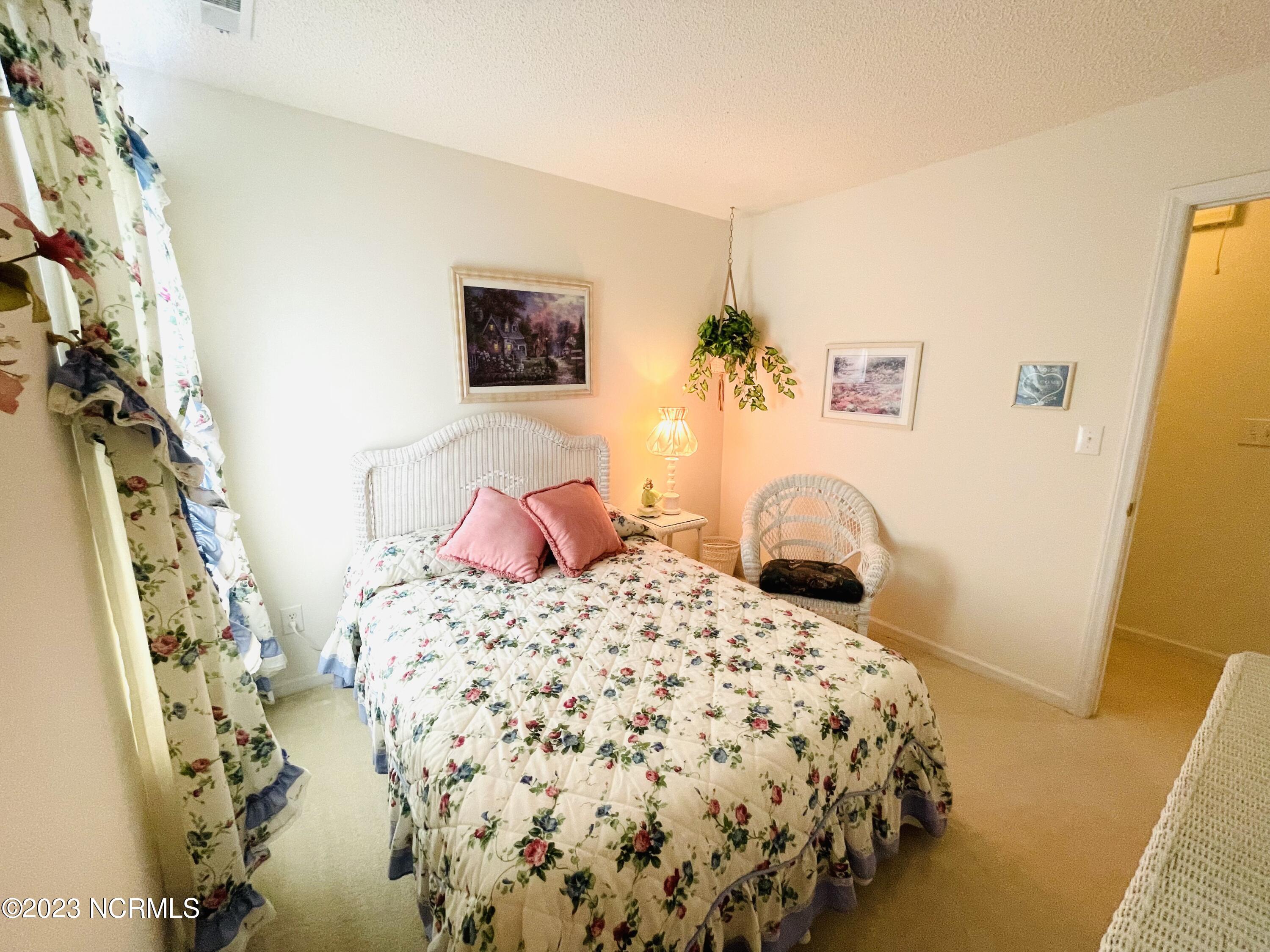 632 Ashford Lane