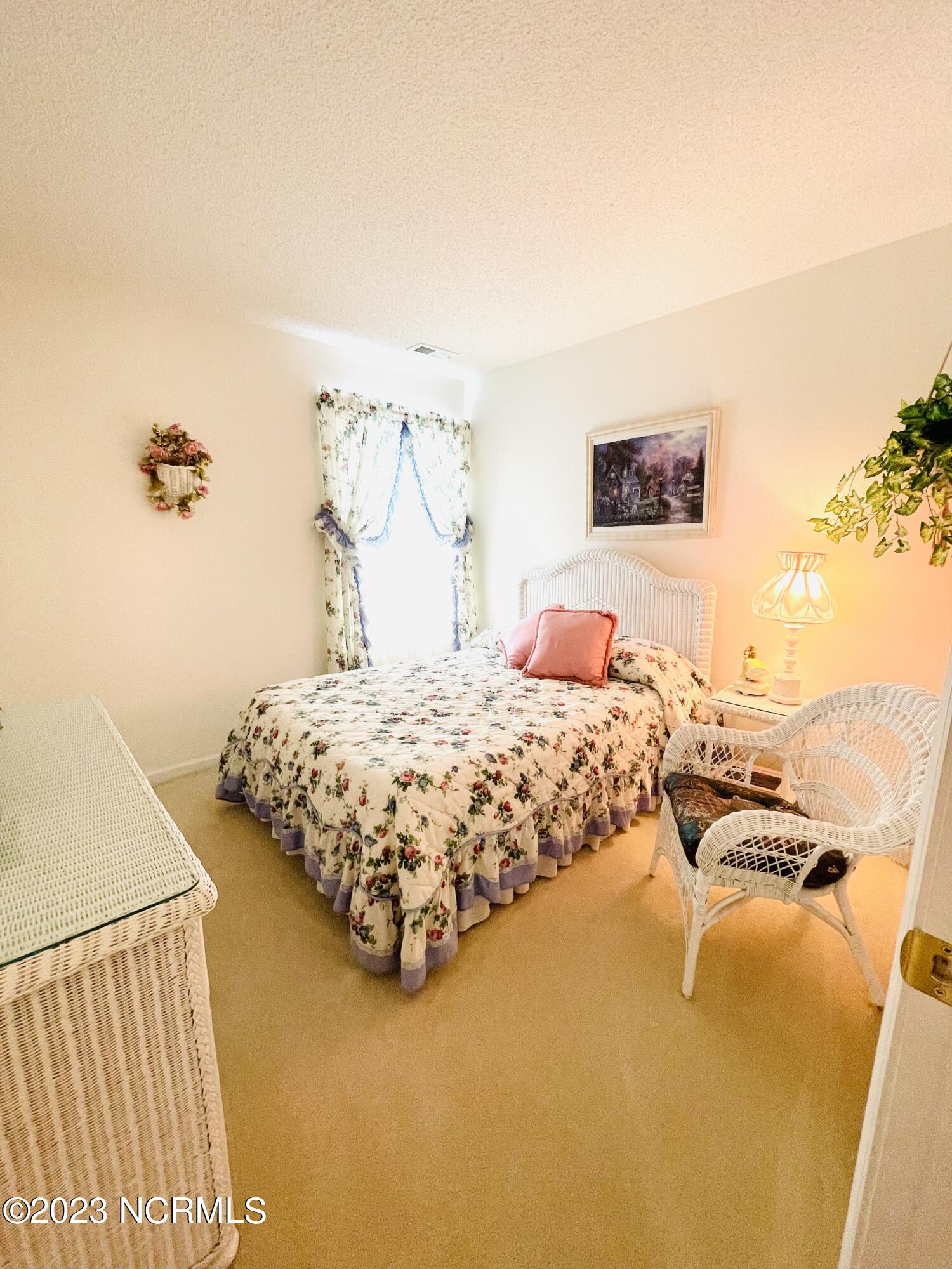 632 Ashford Lane