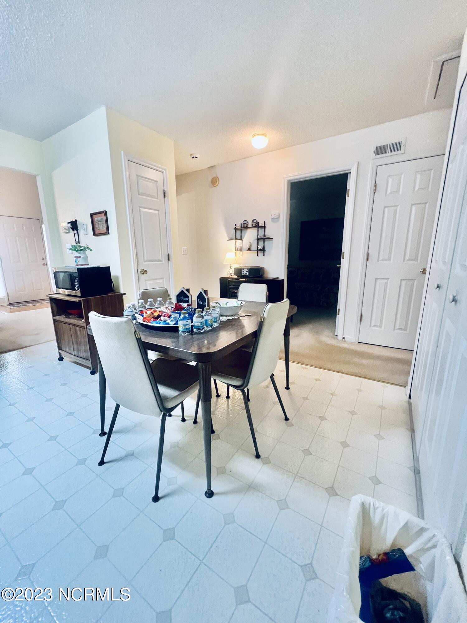 632 Ashford Lane