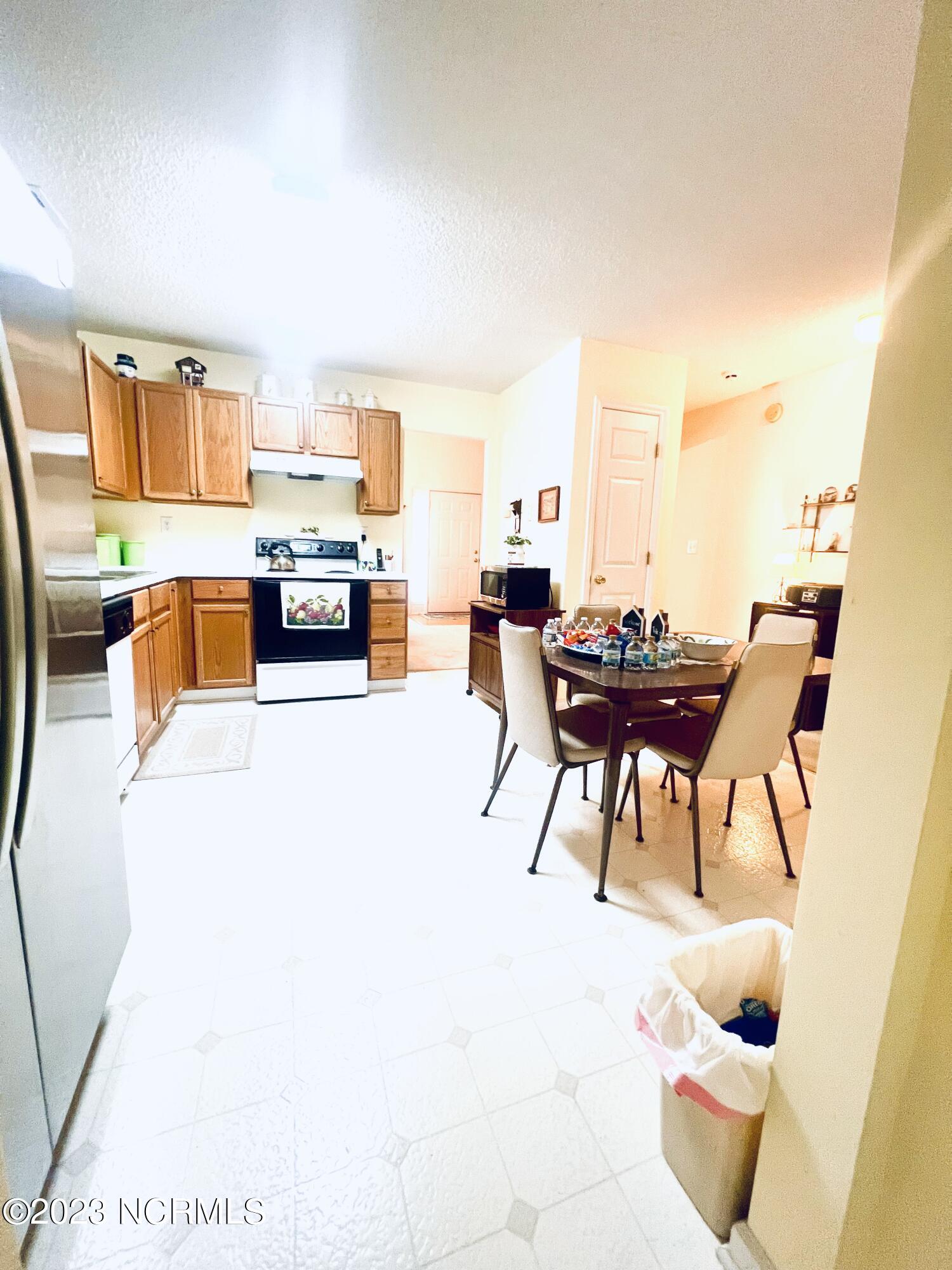 632 Ashford Lane