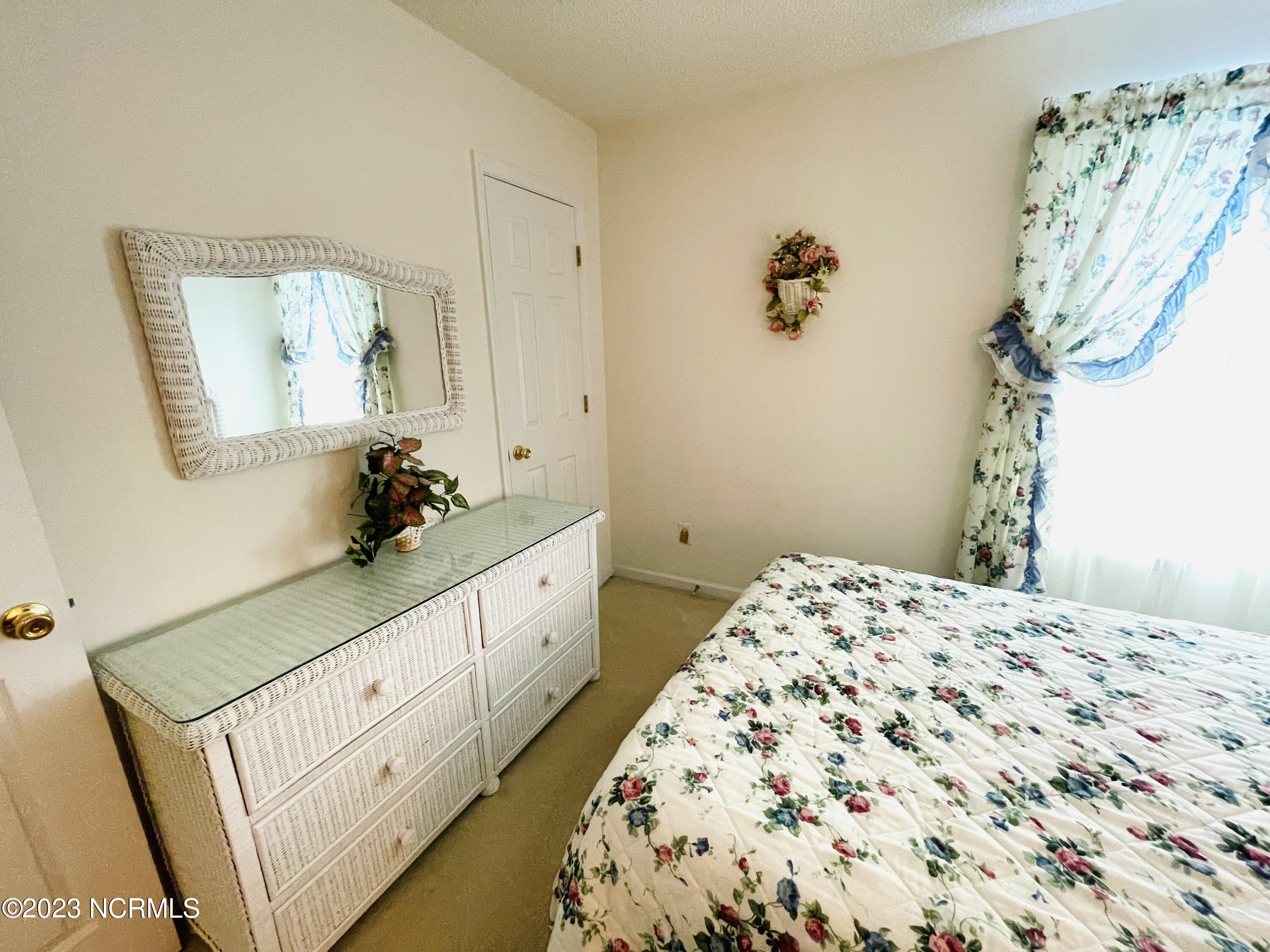 632 Ashford Lane