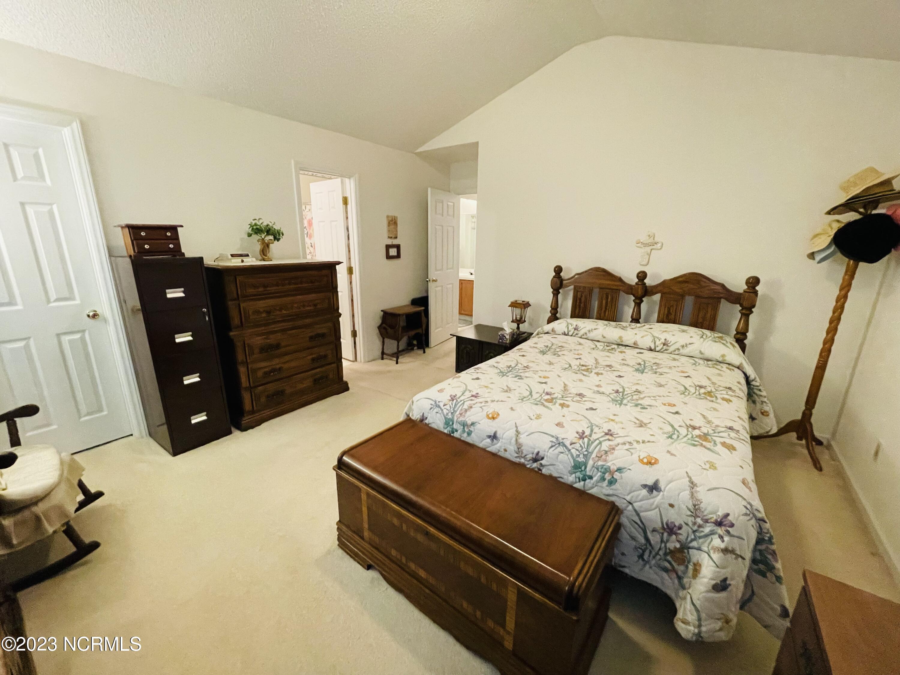 632 Ashford Lane
