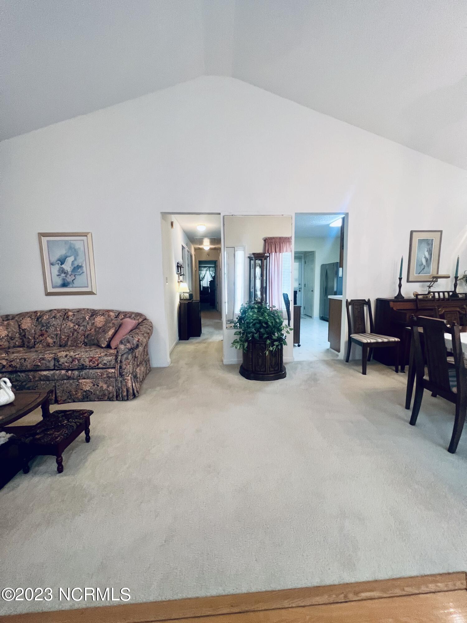 632 Ashford Lane