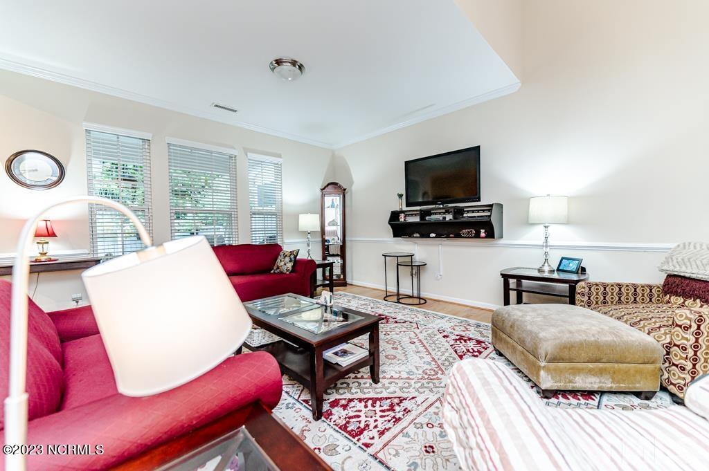 309 Bartlett Circle