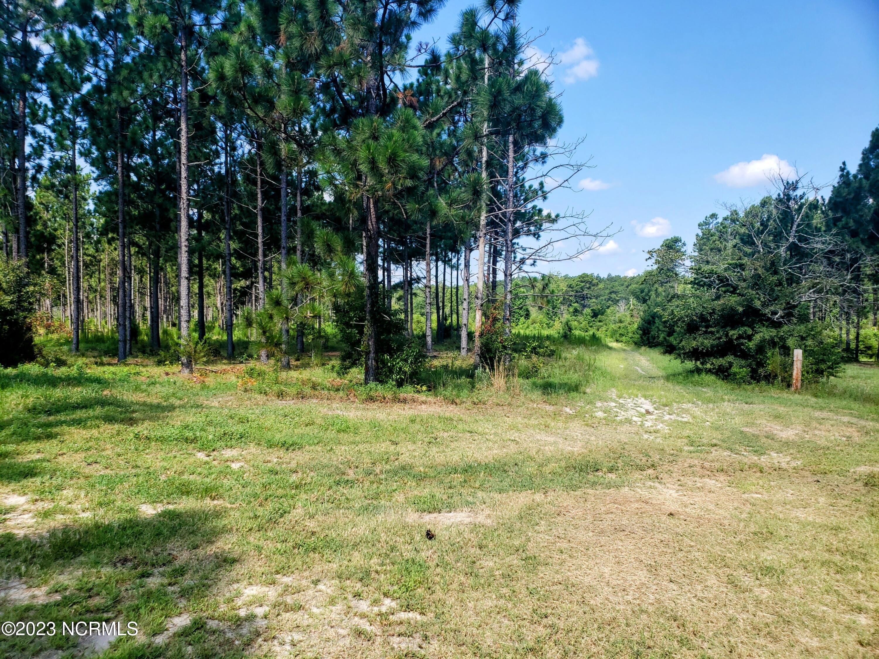 1738 Reservation Road