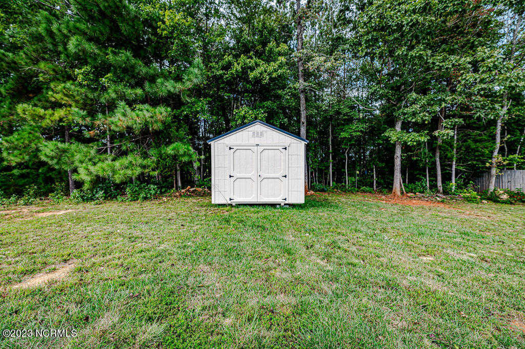 5623 Waxwing Drive