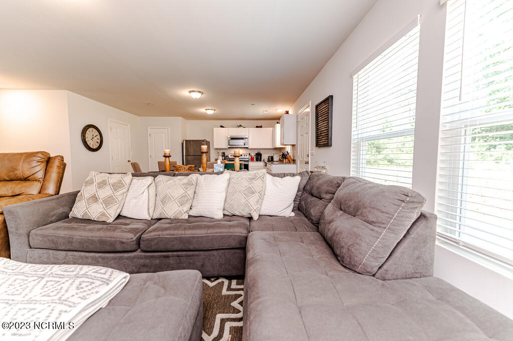 5623 Waxwing Drive