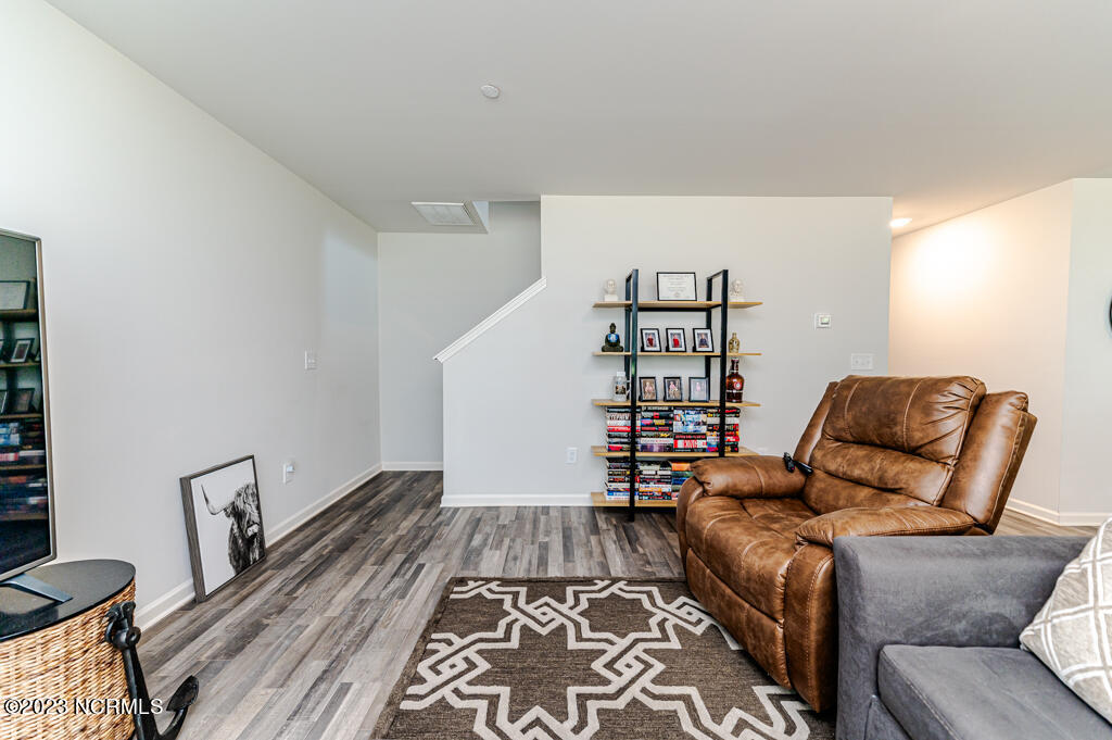 5623 Waxwing Drive